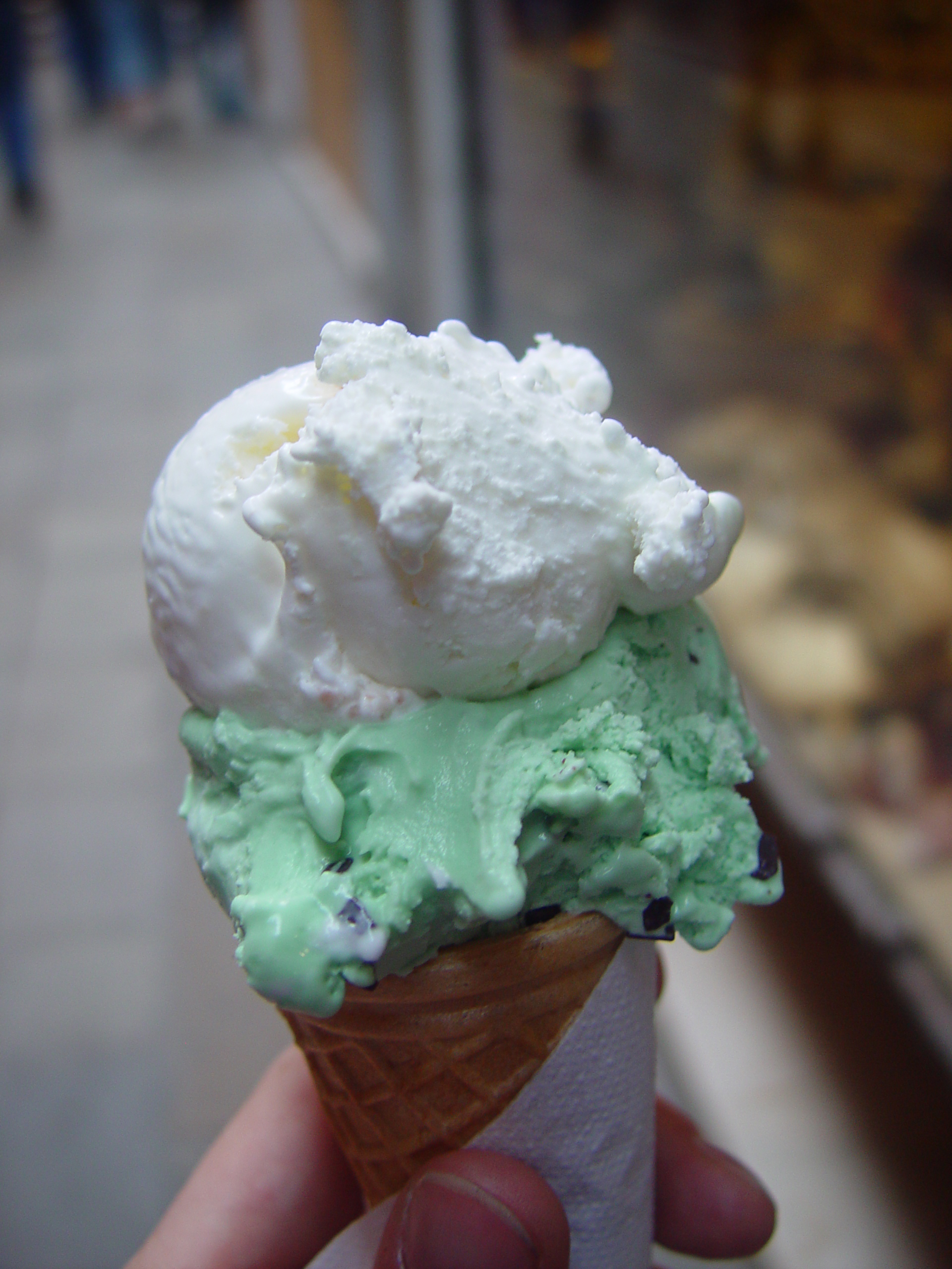 Europe Trip 2005 - Italy (Venice - Pigeons, St Mark's Basilica / Square / Clocktower, Gondola Ride, Gelato)