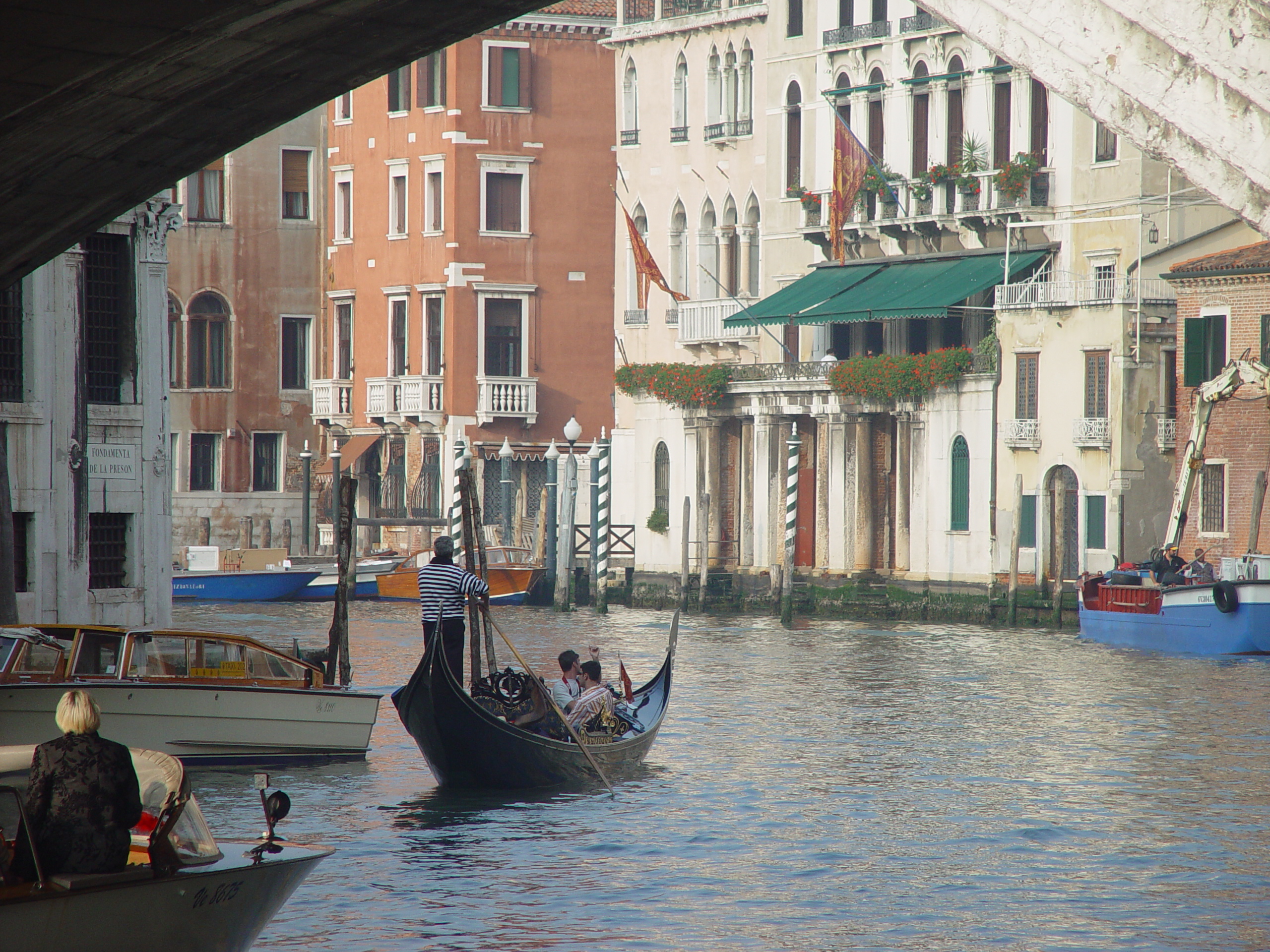 Europe Trip 2005 - Italy (Venice - Pigeons, St Mark's Basilica / Square / Clocktower, Gondola Ride, Gelato)