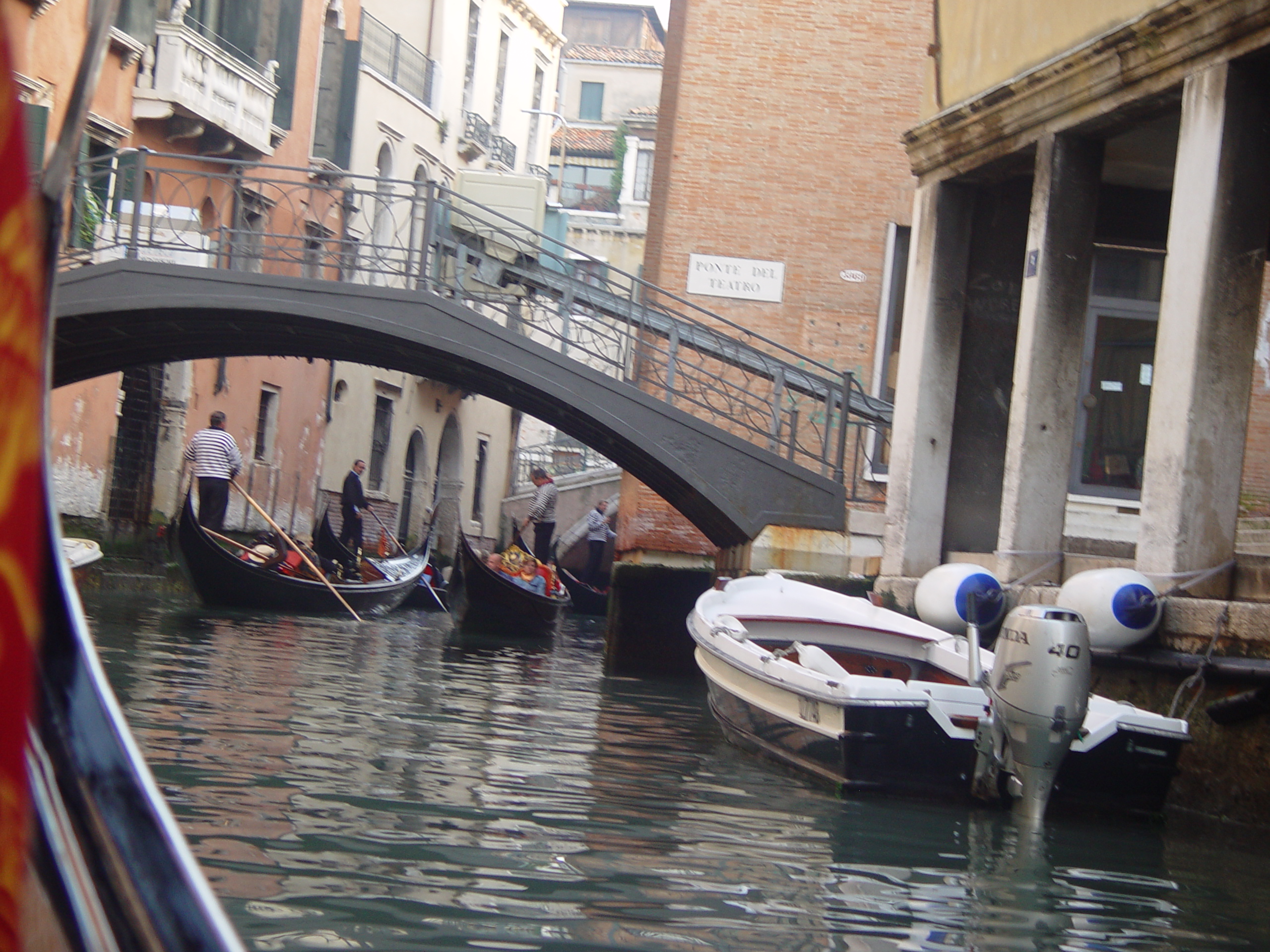 Europe Trip 2005 - Italy (Venice - Pigeons, St Mark's Basilica / Square / Clocktower, Gondola Ride, Gelato)