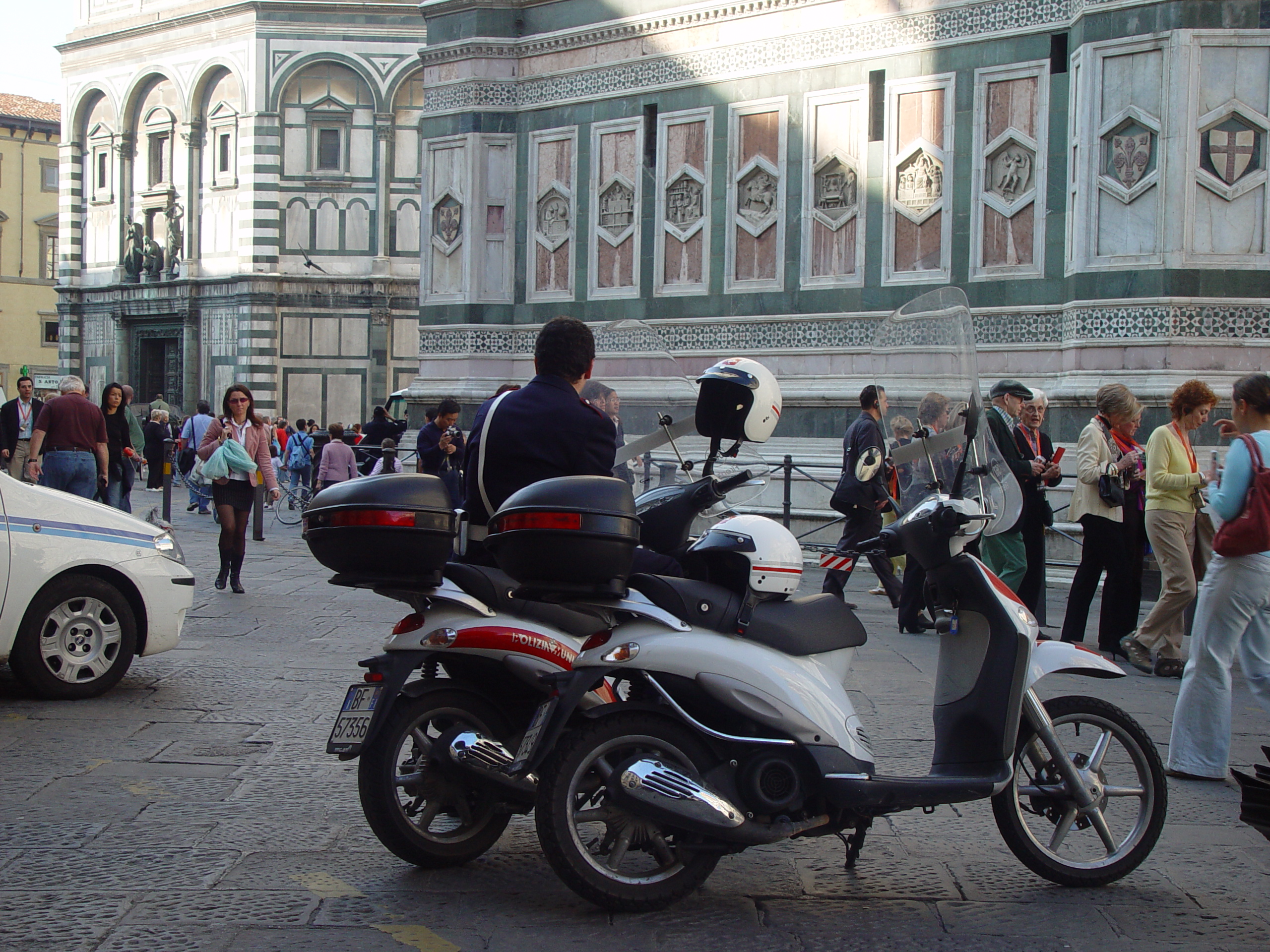 Europe Trip 2005 - Italy (Florence - Michelangelo's David, Florence Duomo & Bell Tower, Gelato, Ponte Vecchio, Muskrats)