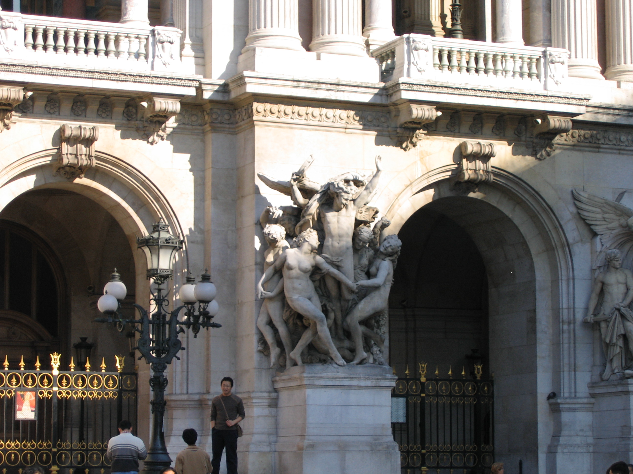 Europe Trip 2005 - France (Paris - Moulin Rouge, Paris Opera House, Magdalenae, The Obelisk of Luxor)