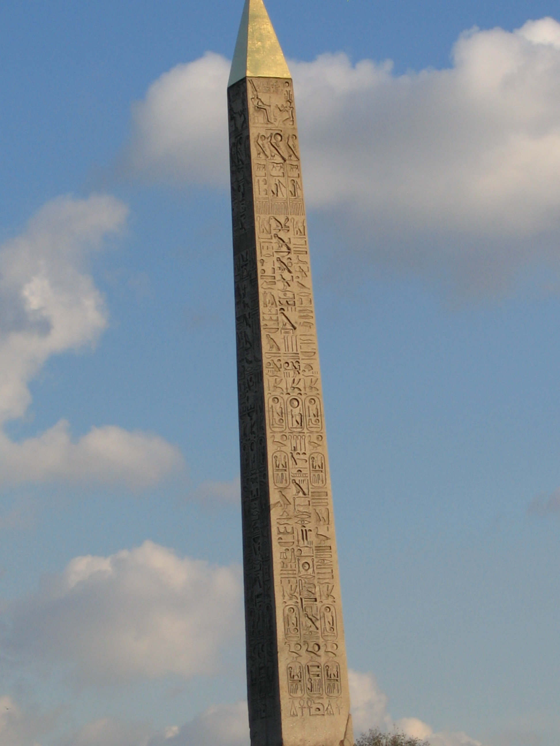 Europe Trip 2005 - France (Paris - Moulin Rouge, Paris Opera House, Magdalenae, The Obelisk of Luxor)