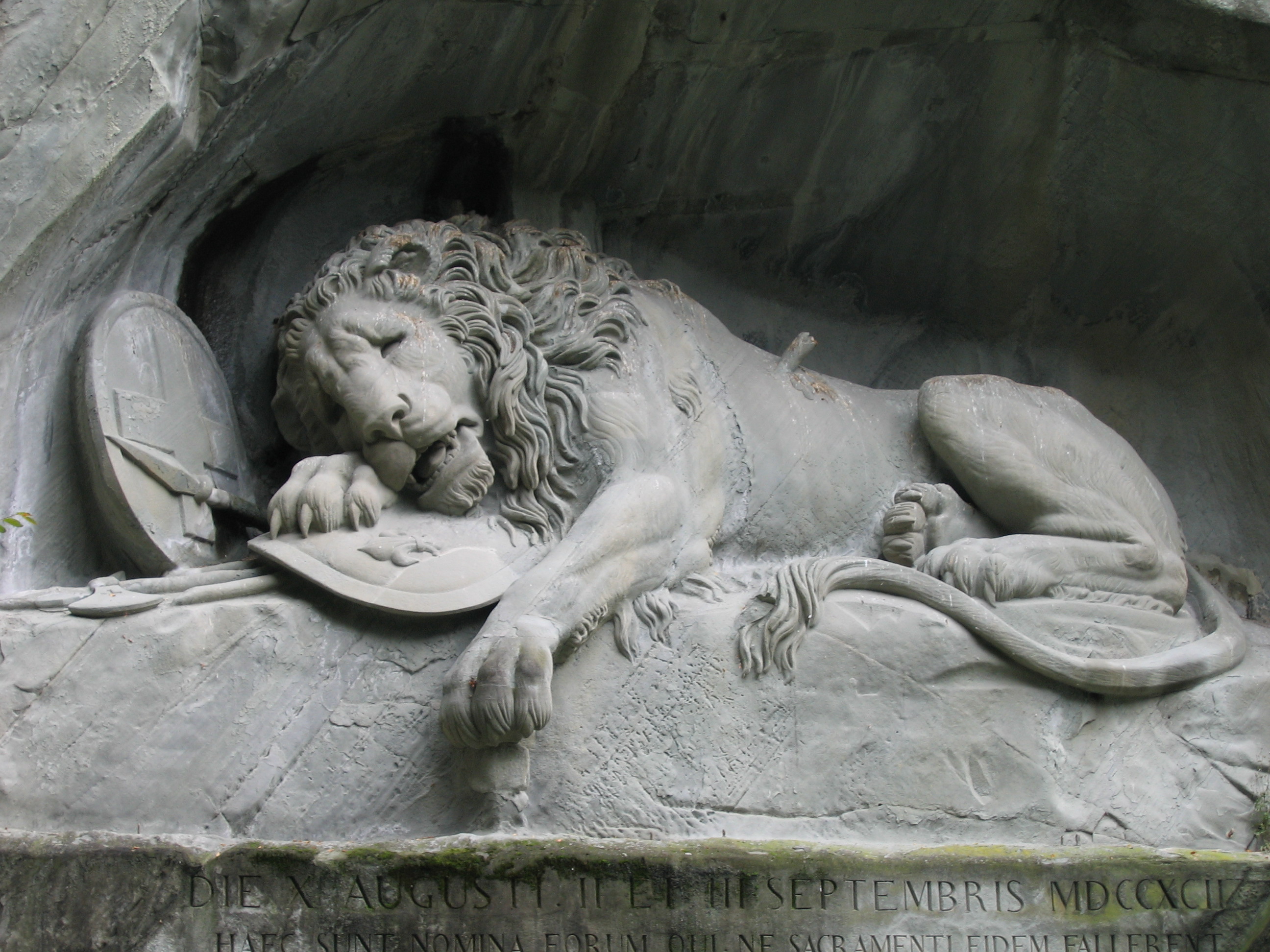 Europe Trip 2005 - Switzerland (Lucerne - The Lion Monument, Swiss Fondue, Scary Masks)