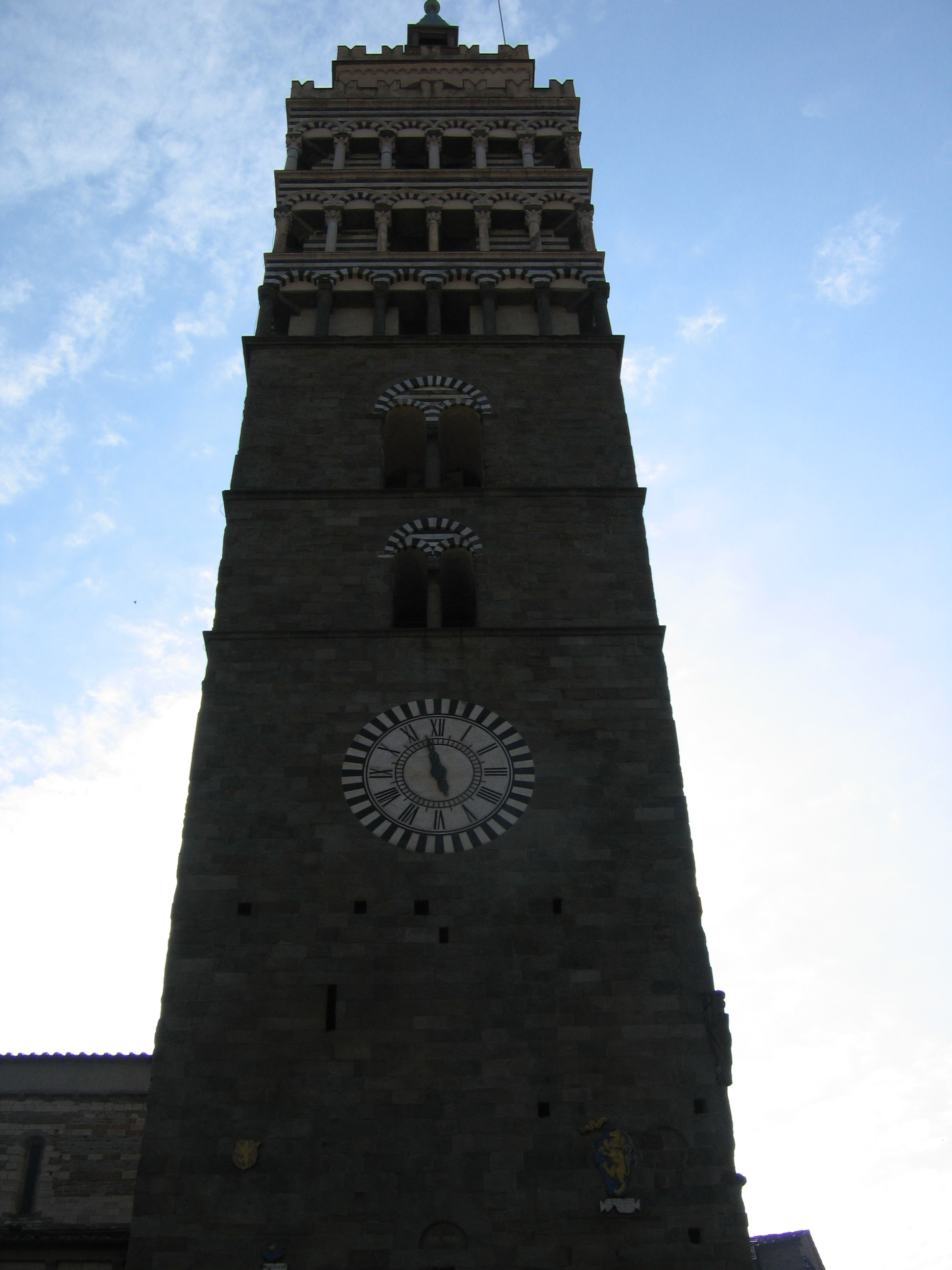 Europe Trip 2005 - Italy (Downtown Pistoia, Lo Storno Restaurant, Italian Riviera - The Cinque Terre - Vernazza)