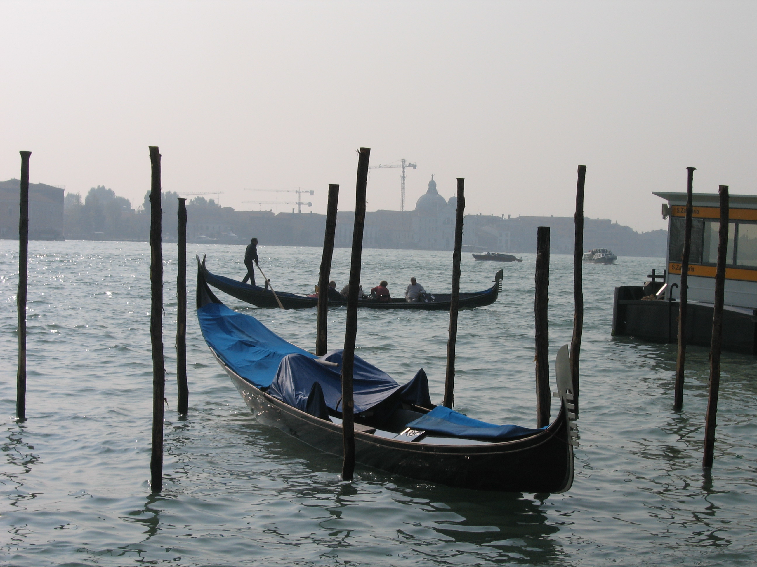 Europe Trip 2005 - Italy (Venice - Pigeons, St Mark's Basilica / Square / Clocktower, Gondola Ride, Gelato)