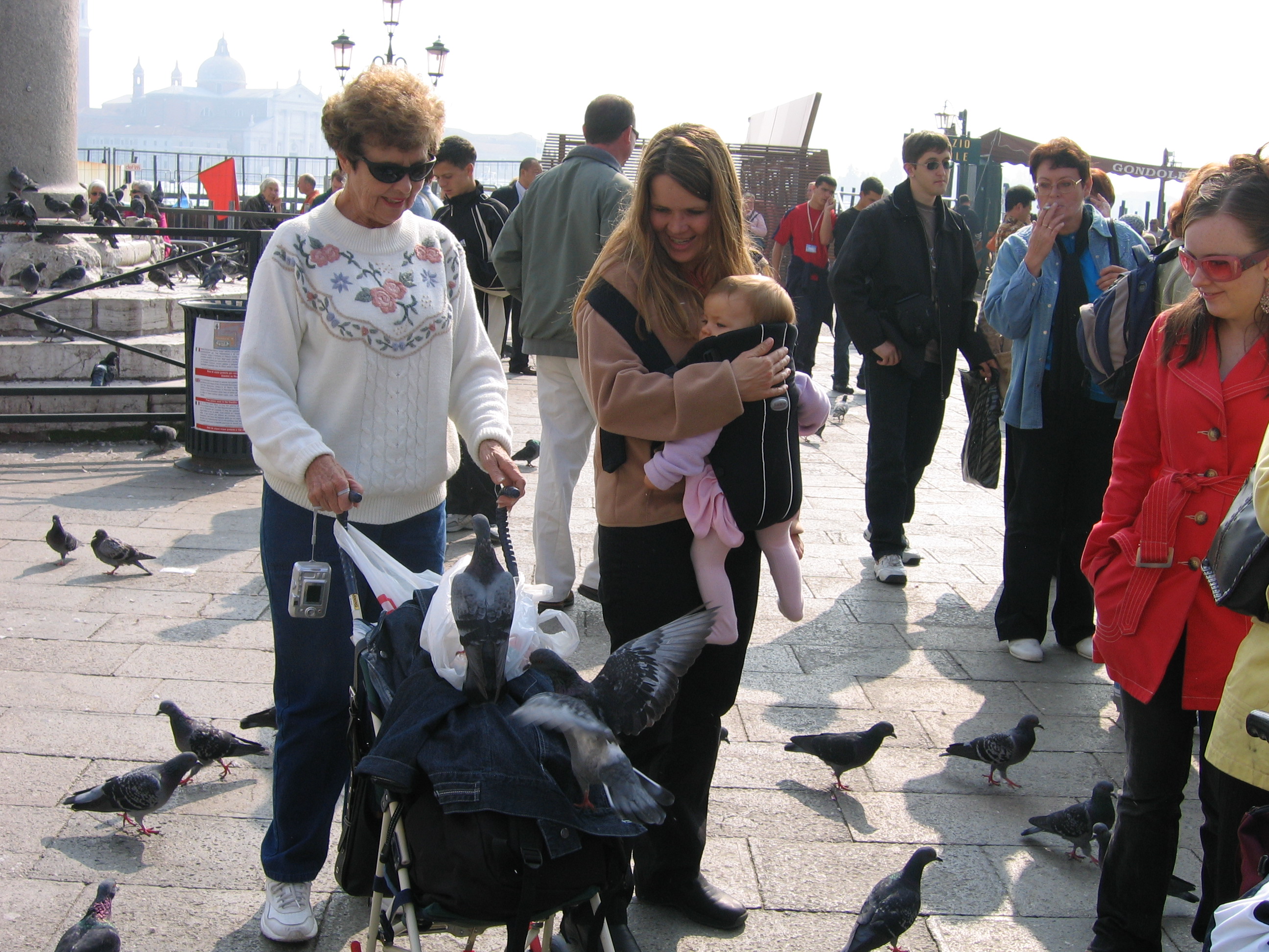 Europe Trip 2005 - Italy (Venice - Pigeons, St Mark's Basilica / Square / Clocktower, Gondola Ride, Gelato)