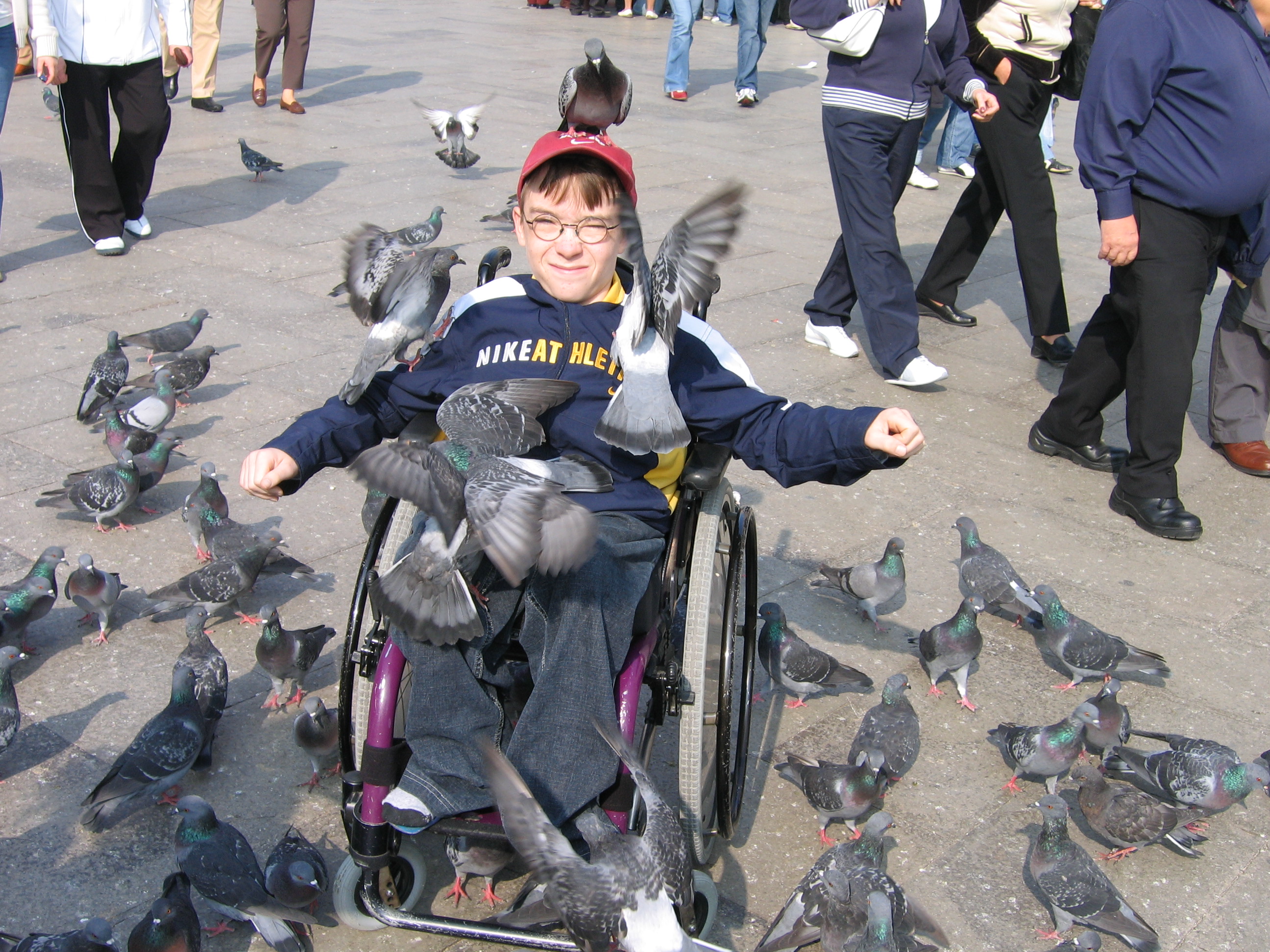 Europe Trip 2005 - Italy (Venice - Pigeons, St Mark's Basilica / Square / Clocktower, Gondola Ride, Gelato)
