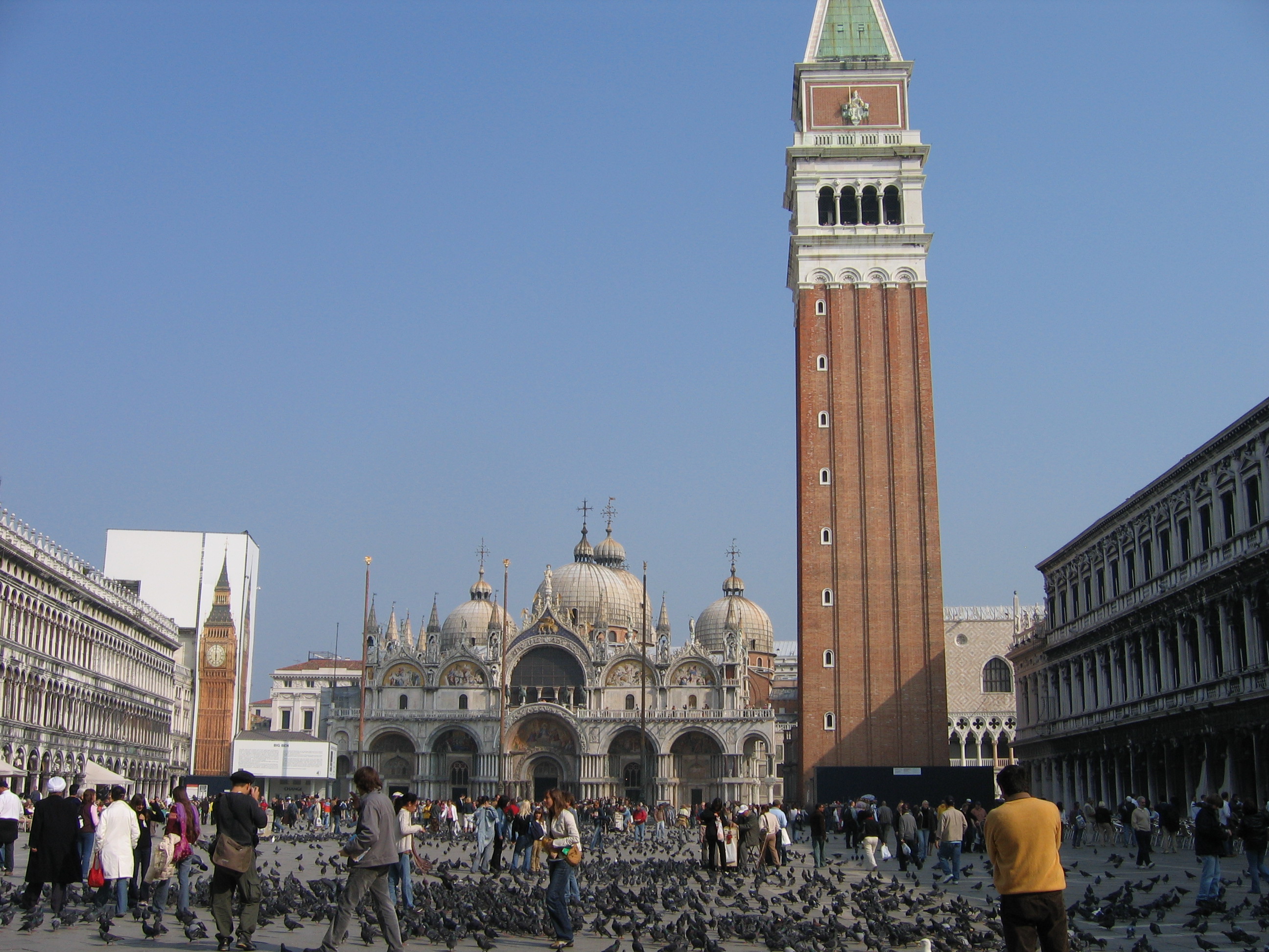 Europe Trip 2005 - Italy (Venice - Pigeons, St Mark's Basilica / Square / Clocktower, Gondola Ride, Gelato)