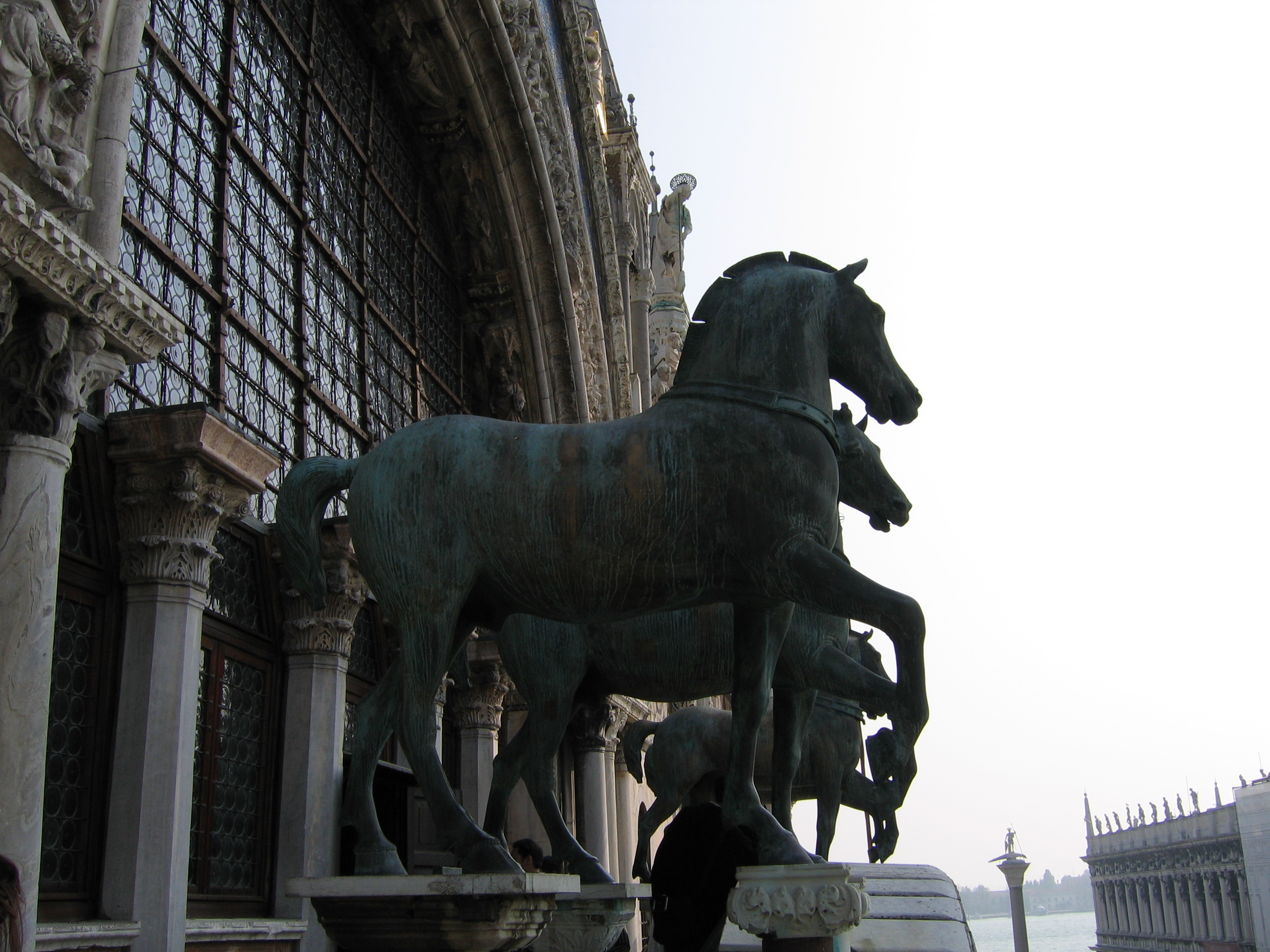 Europe Trip 2005 - Italy (Venice - Pigeons, St Mark's Basilica / Square / Clocktower, Gondola Ride, Gelato)