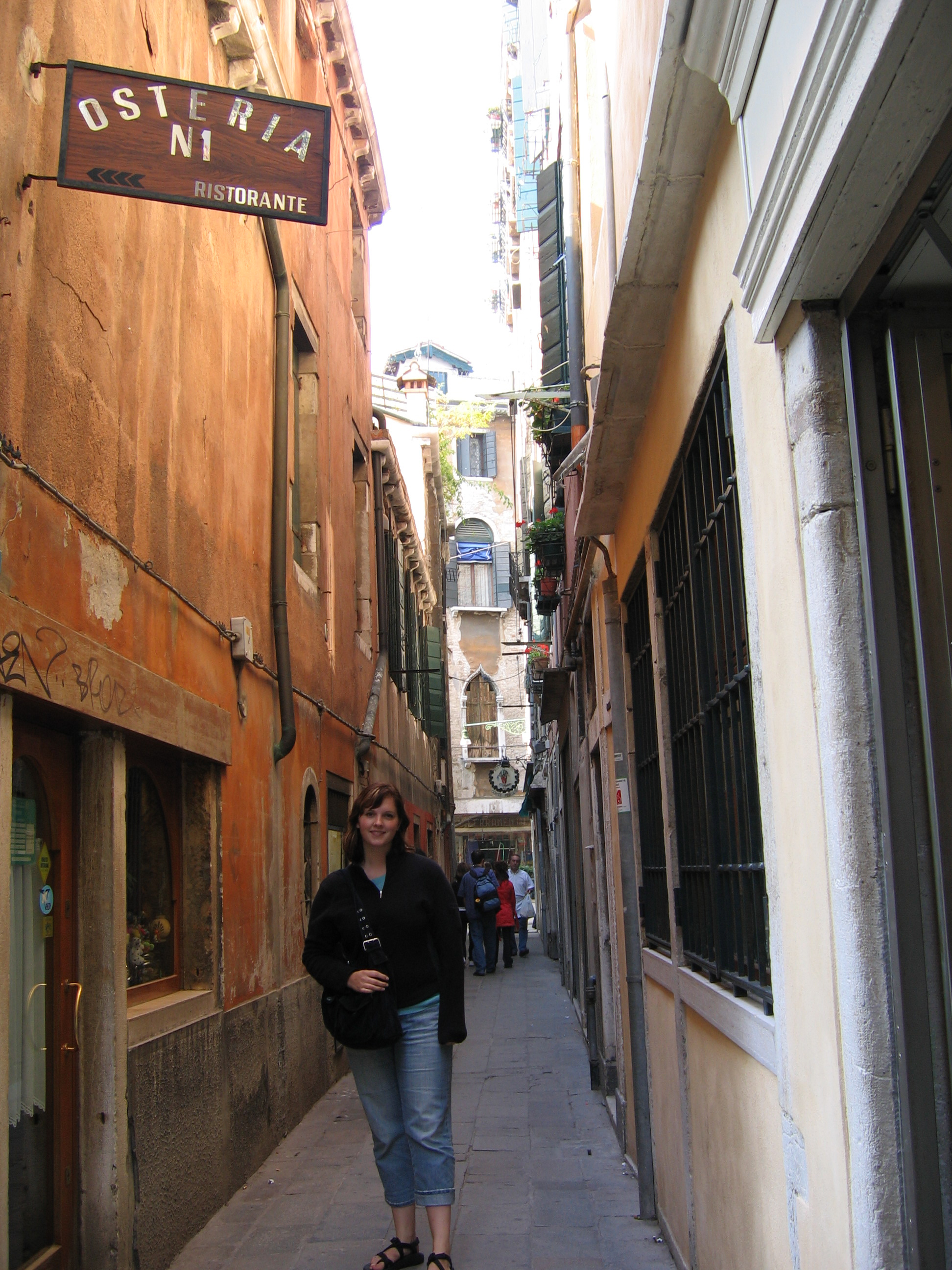 Europe Trip 2005 - Italy (Venice - Pigeons, St Mark's Basilica / Square / Clocktower, Gondola Ride, Gelato)