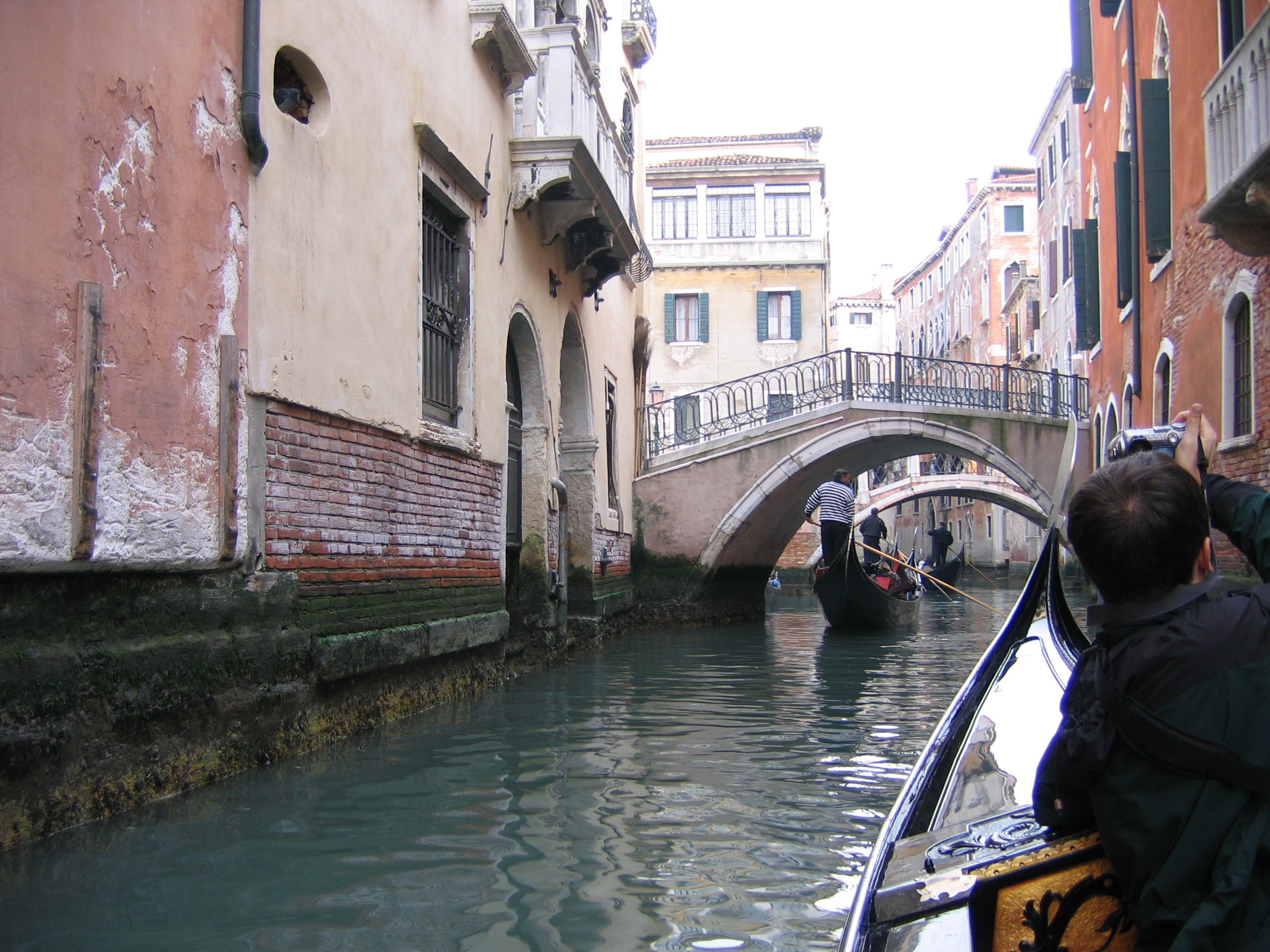 Europe Trip 2005 - Italy (Venice - Pigeons, St Mark's Basilica / Square / Clocktower, Gondola Ride, Gelato)