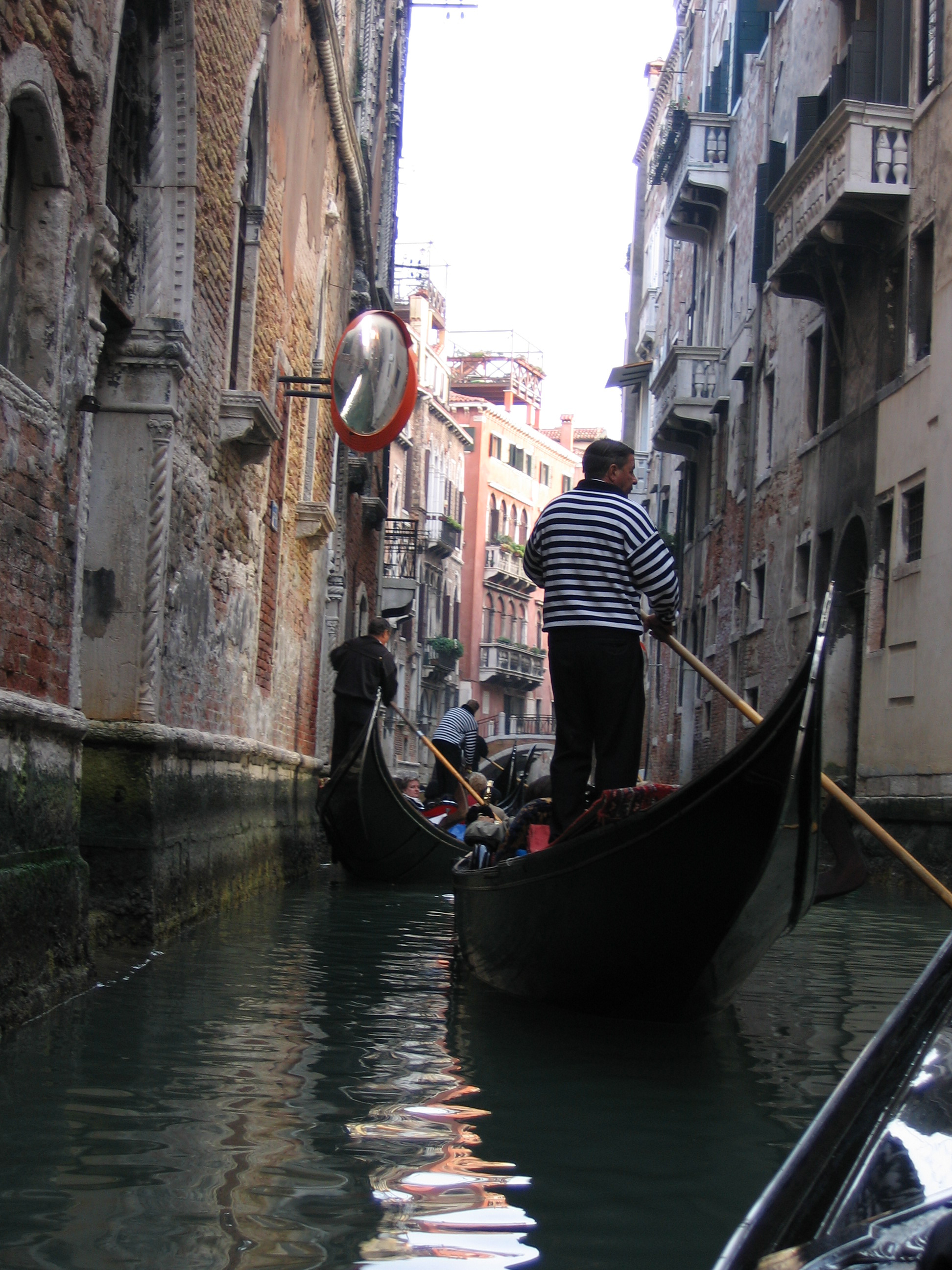 Europe Trip 2005 - Italy (Venice - Pigeons, St Mark's Basilica / Square / Clocktower, Gondola Ride, Gelato)