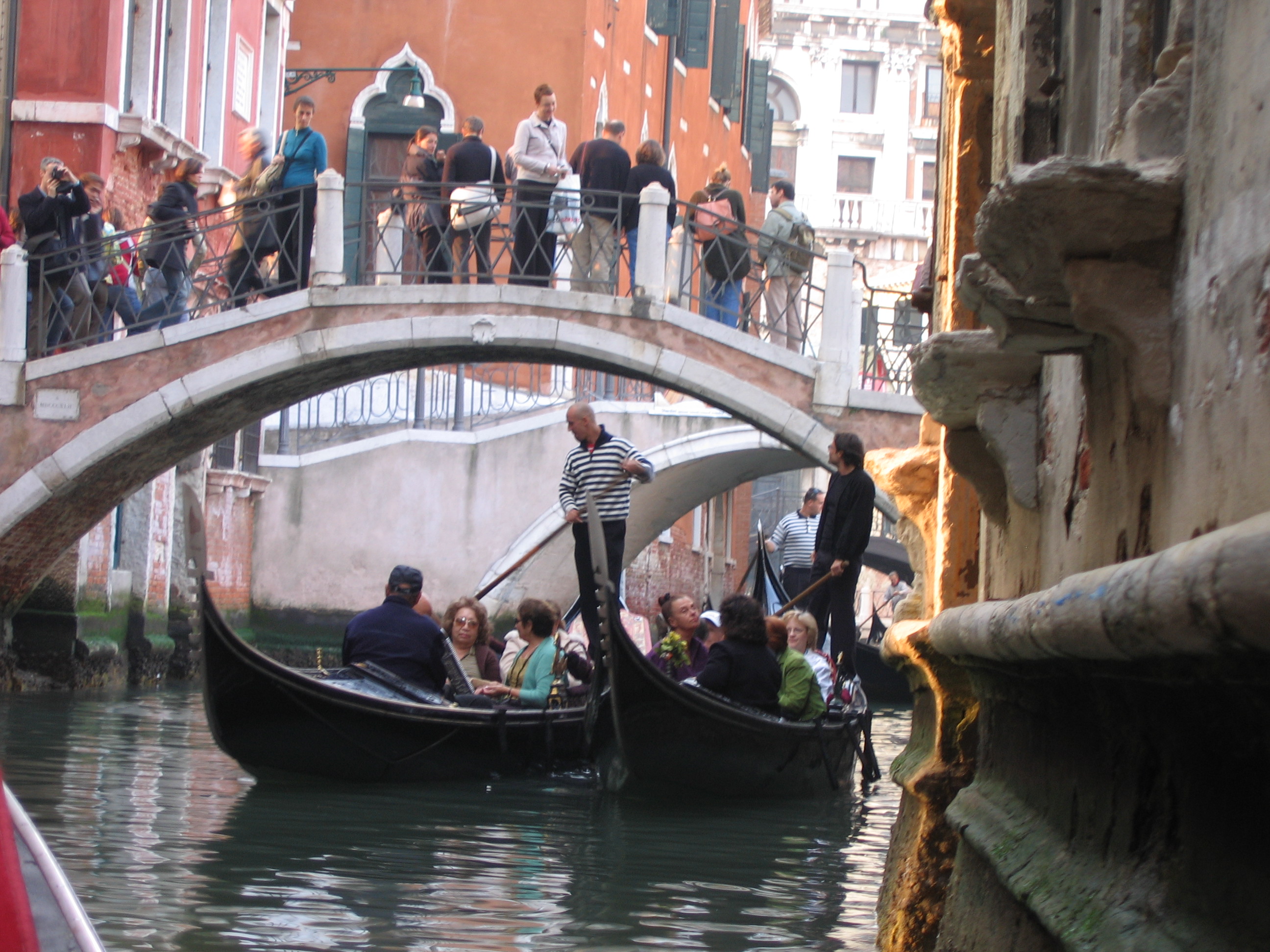 Europe Trip 2005 - Italy (Venice - Pigeons, St Mark's Basilica / Square / Clocktower, Gondola Ride, Gelato)