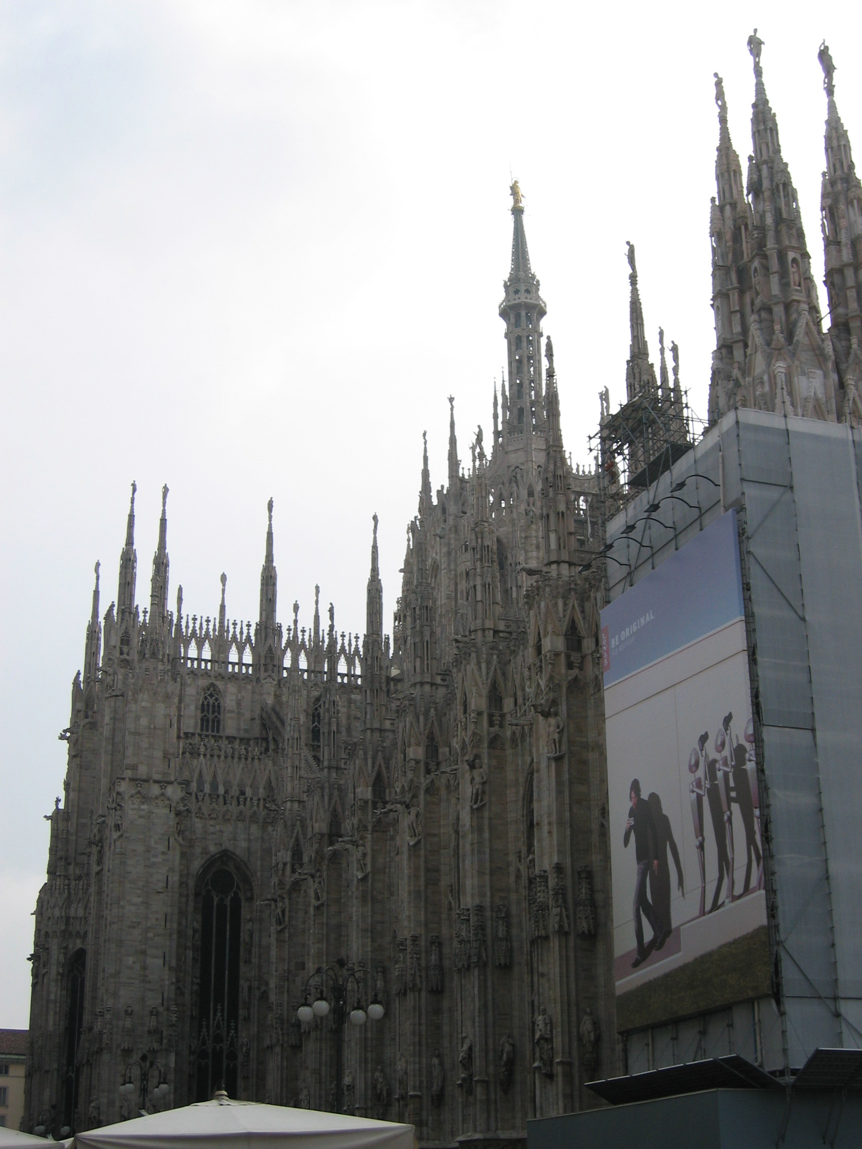 Europe Trip 2005 - Italy (Milan - Duomo, Galleria Vittorio Emanuele, Italian Pizza, La Scala, Leonardo's 