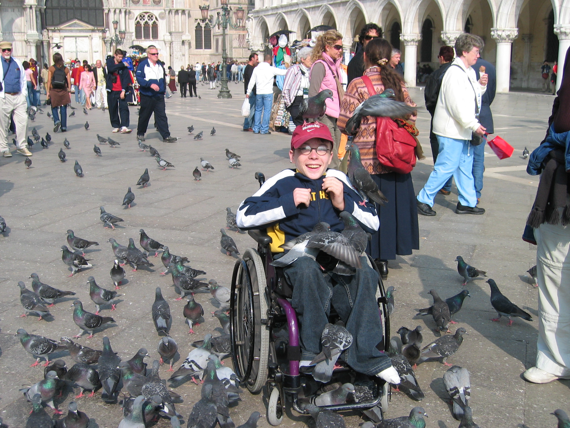 Europe Trip 2005 - Italy (Venice - Pigeons, St Mark's Basilica / Square / Clocktower, Gondola Ride, Gelato)