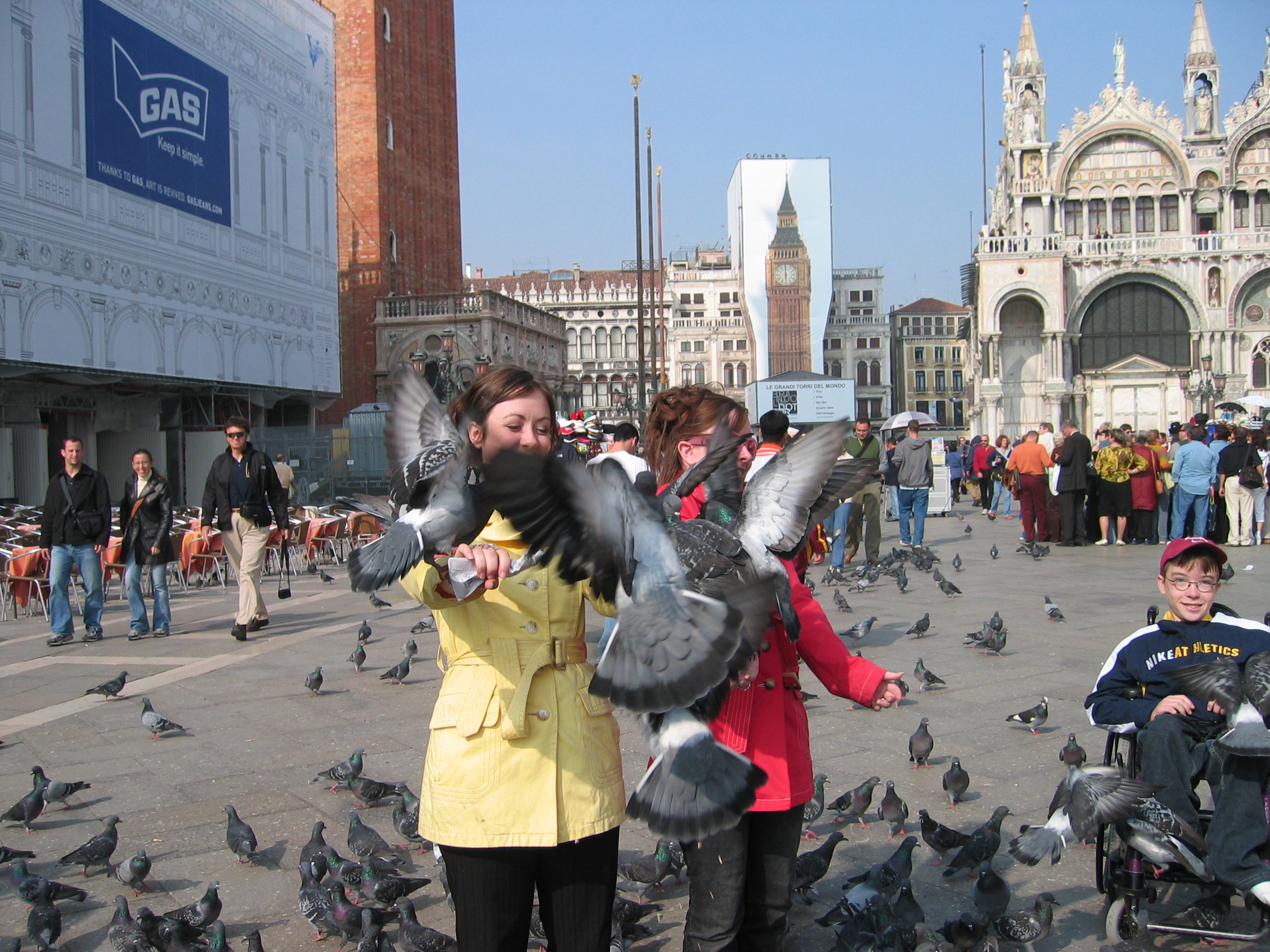 Europe Trip 2005 - Italy (Venice - Pigeons, St Mark's Basilica / Square / Clocktower, Gondola Ride, Gelato)