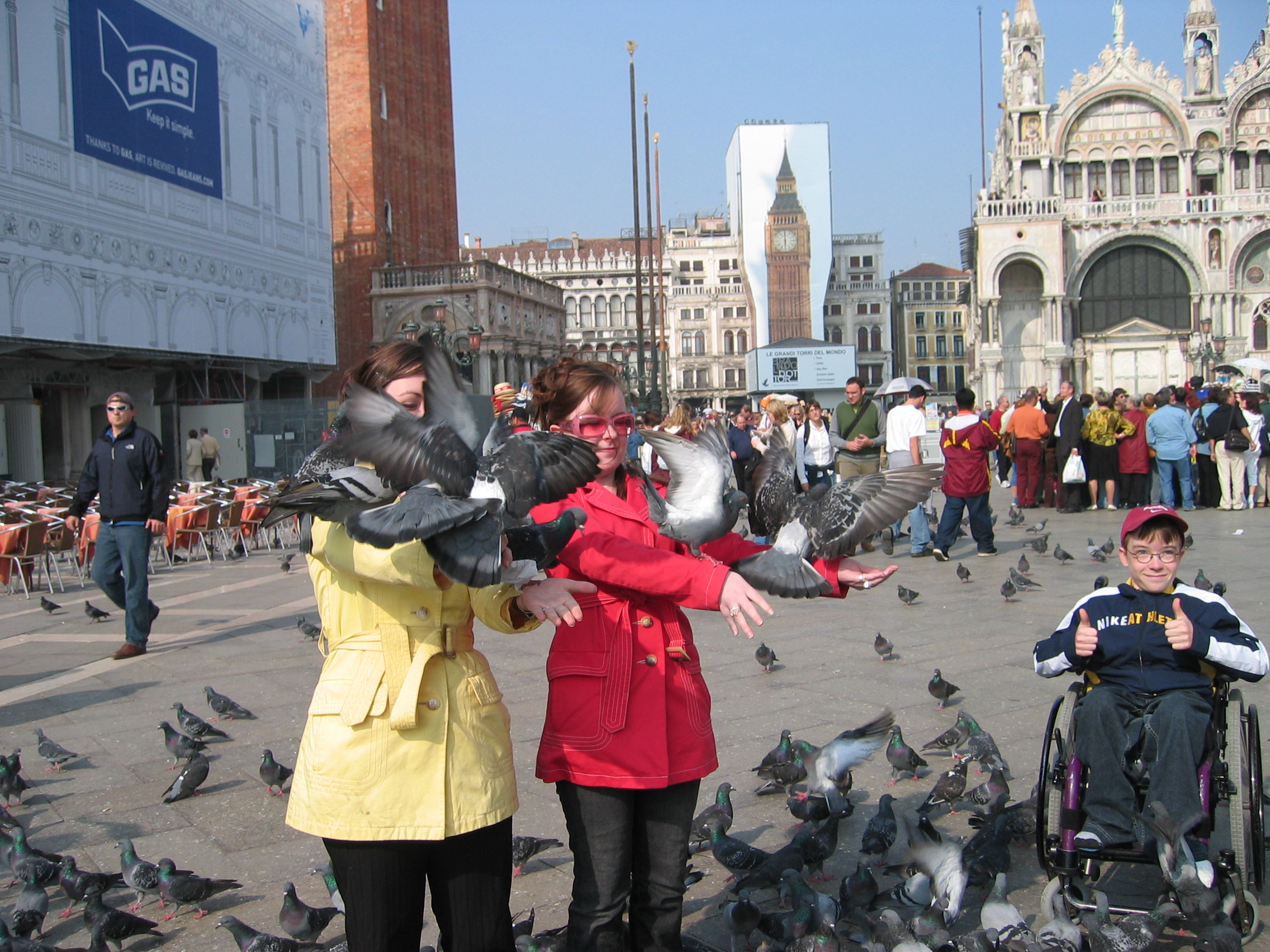 Europe Trip 2005 - Italy (Venice - Pigeons, St Mark's Basilica / Square / Clocktower, Gondola Ride, Gelato)