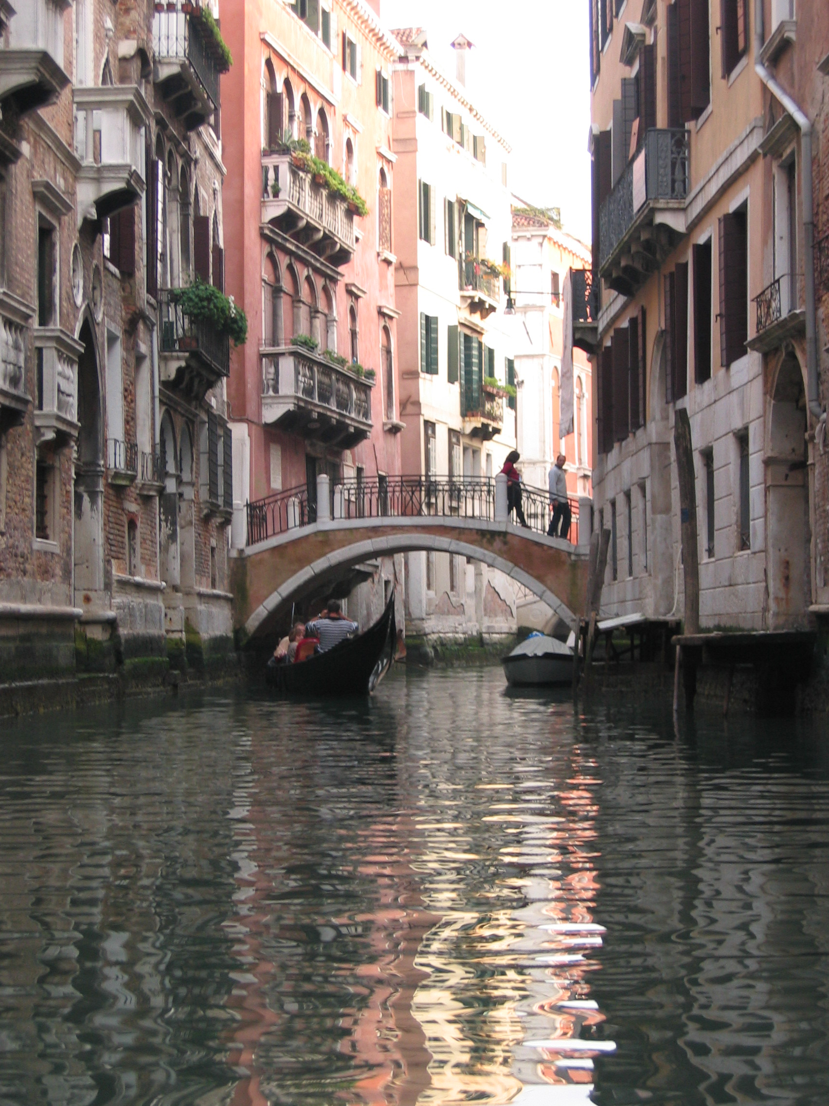 Europe Trip 2005 - Italy (Venice - Pigeons, St Mark's Basilica / Square / Clocktower, Gondola Ride, Gelato)