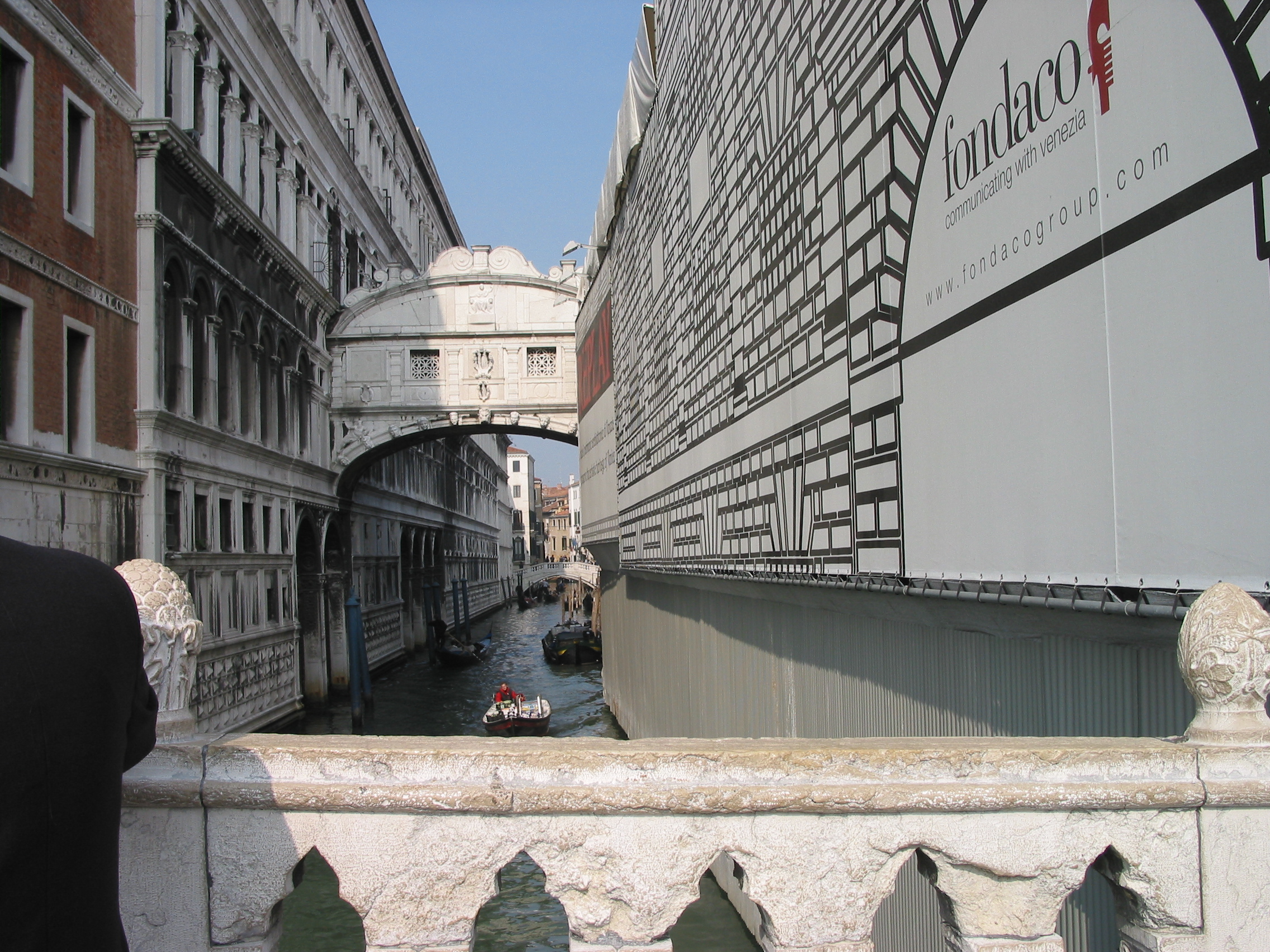 Europe Trip 2005 - Italy (Venice - Pigeons, St Mark's Basilica / Square / Clocktower, Gondola Ride, Gelato)