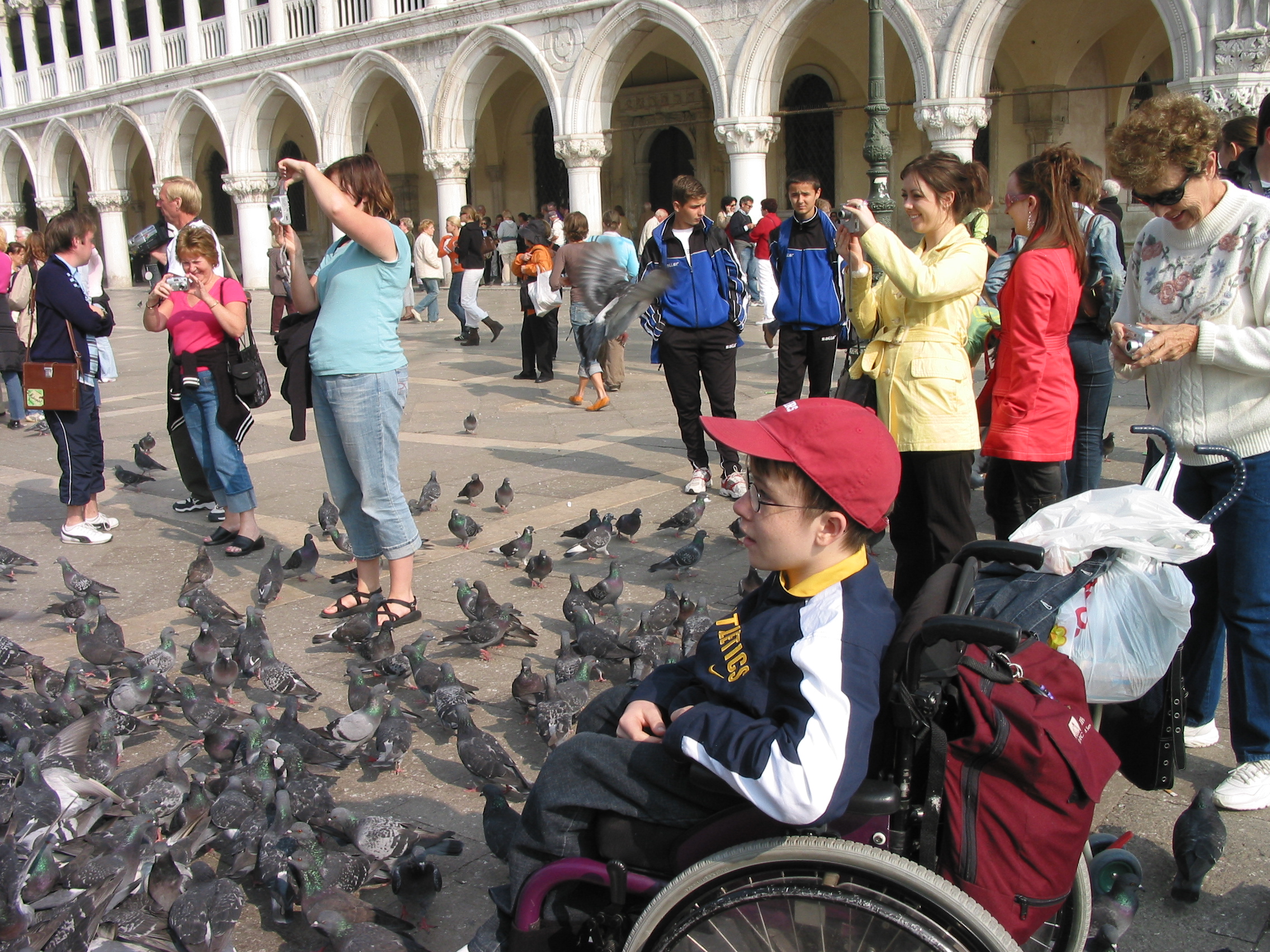 Europe Trip 2005 - Italy (Venice - Pigeons, St Mark's Basilica / Square / Clocktower, Gondola Ride, Gelato)