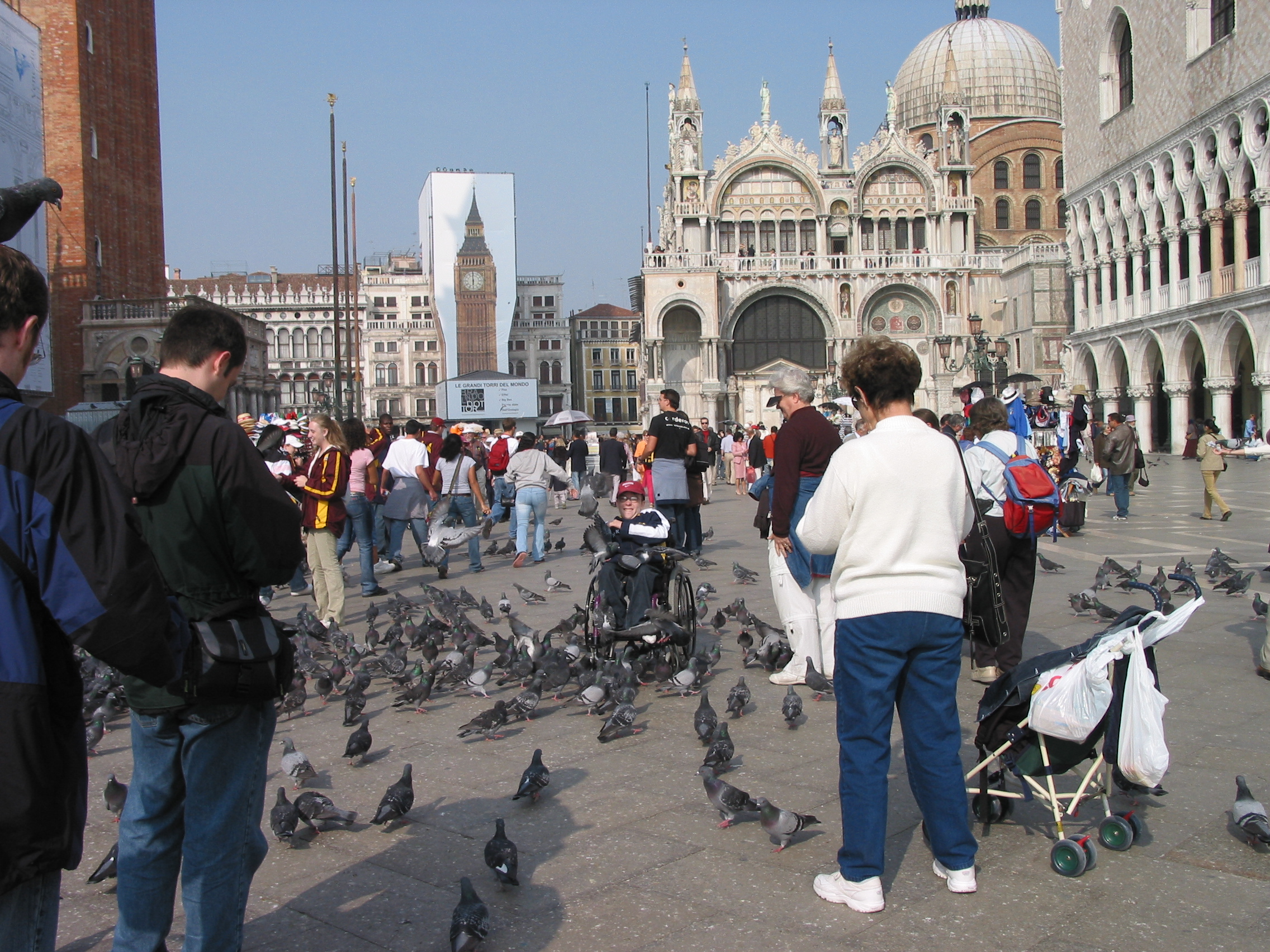 Europe Trip 2005 - Italy (Venice - Pigeons, St Mark's Basilica / Square / Clocktower, Gondola Ride, Gelato)