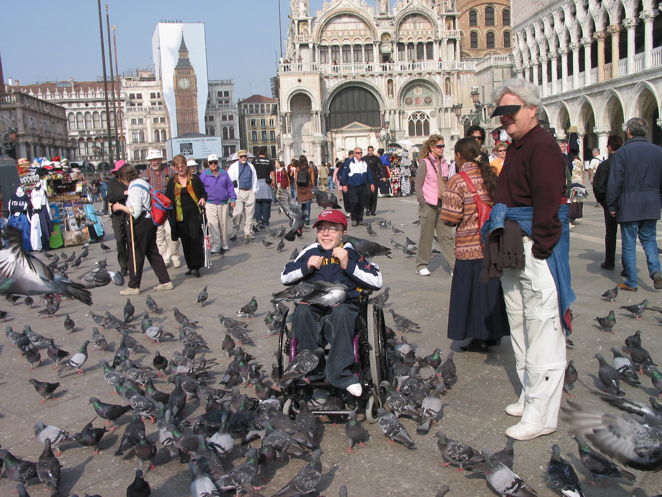 Europe Trip 2005 - Italy (Venice - Pigeons, St Mark's Basilica / Square / Clocktower, Gondola Ride, Gelato)