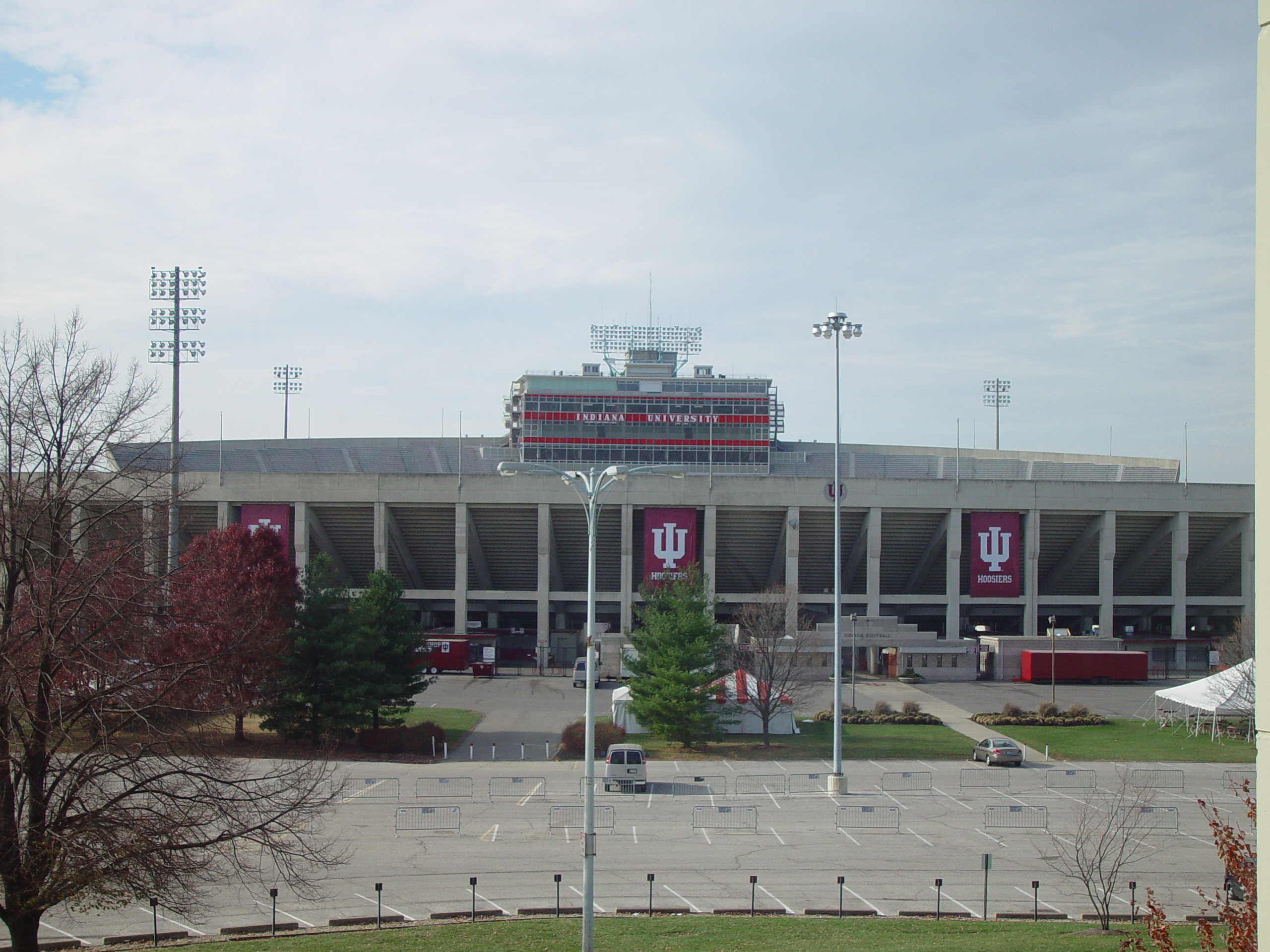 Trip to Bloomington, Indiana to see Vanessa in Macbeth