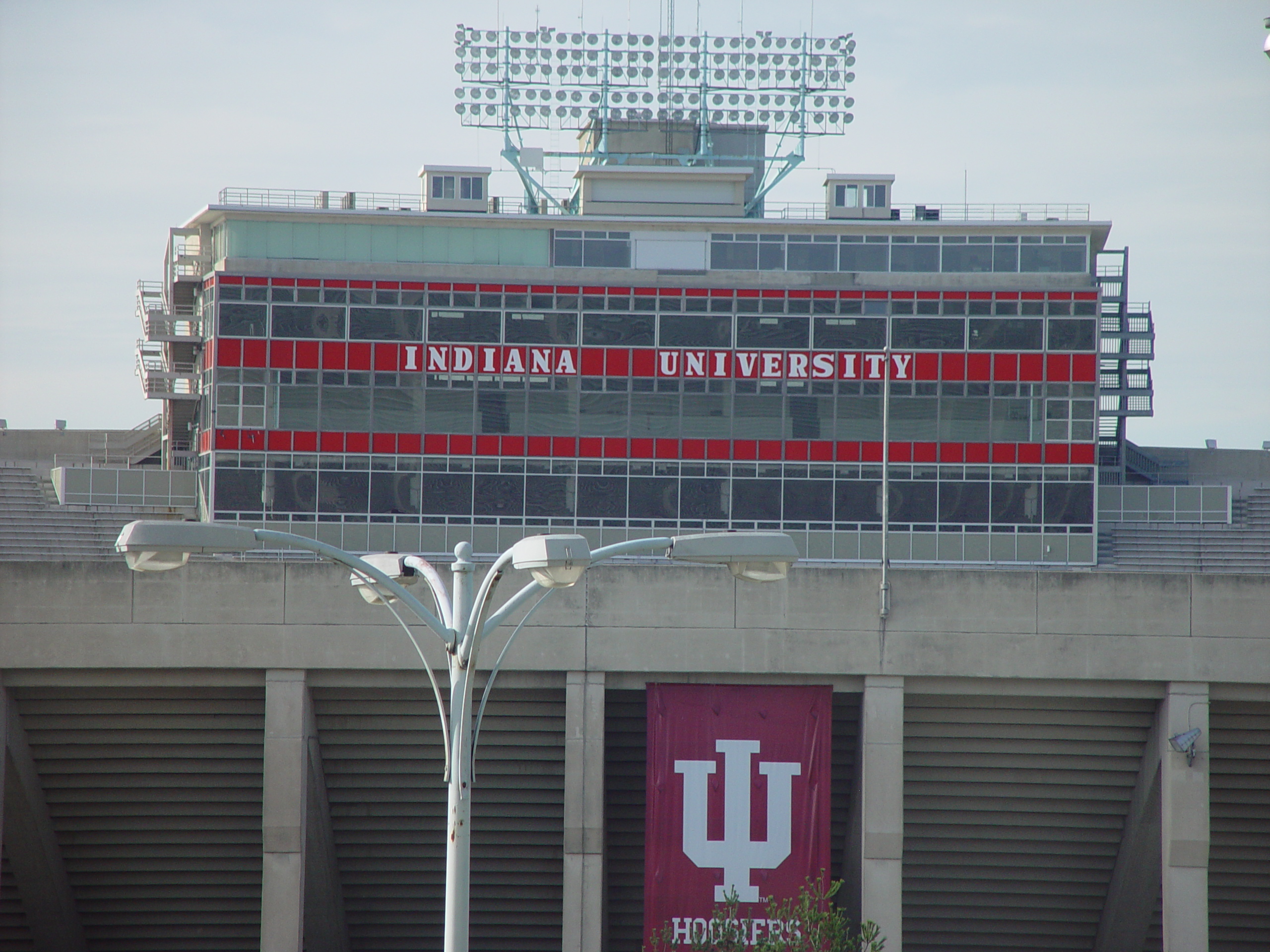 Trip to Bloomington, Indiana to see Vanessa in Macbeth