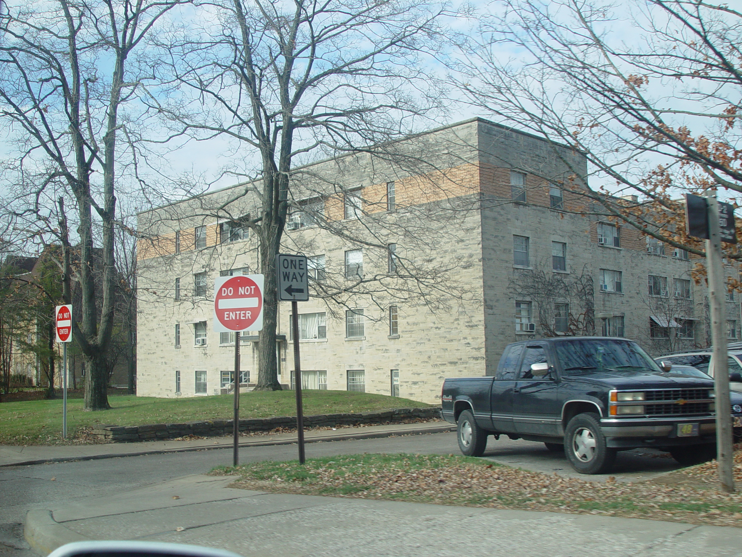 Trip to Bloomington, Indiana to see Vanessa in Macbeth