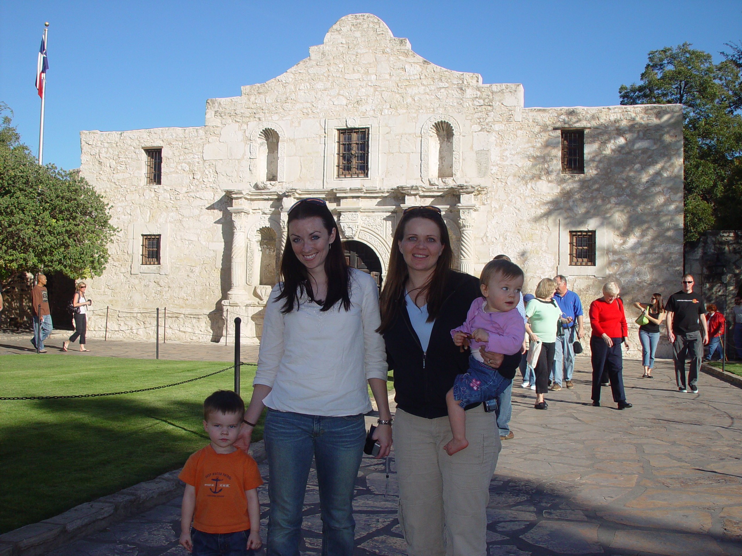 Thanksgiving 2005 - Vanessa Comes to Austin