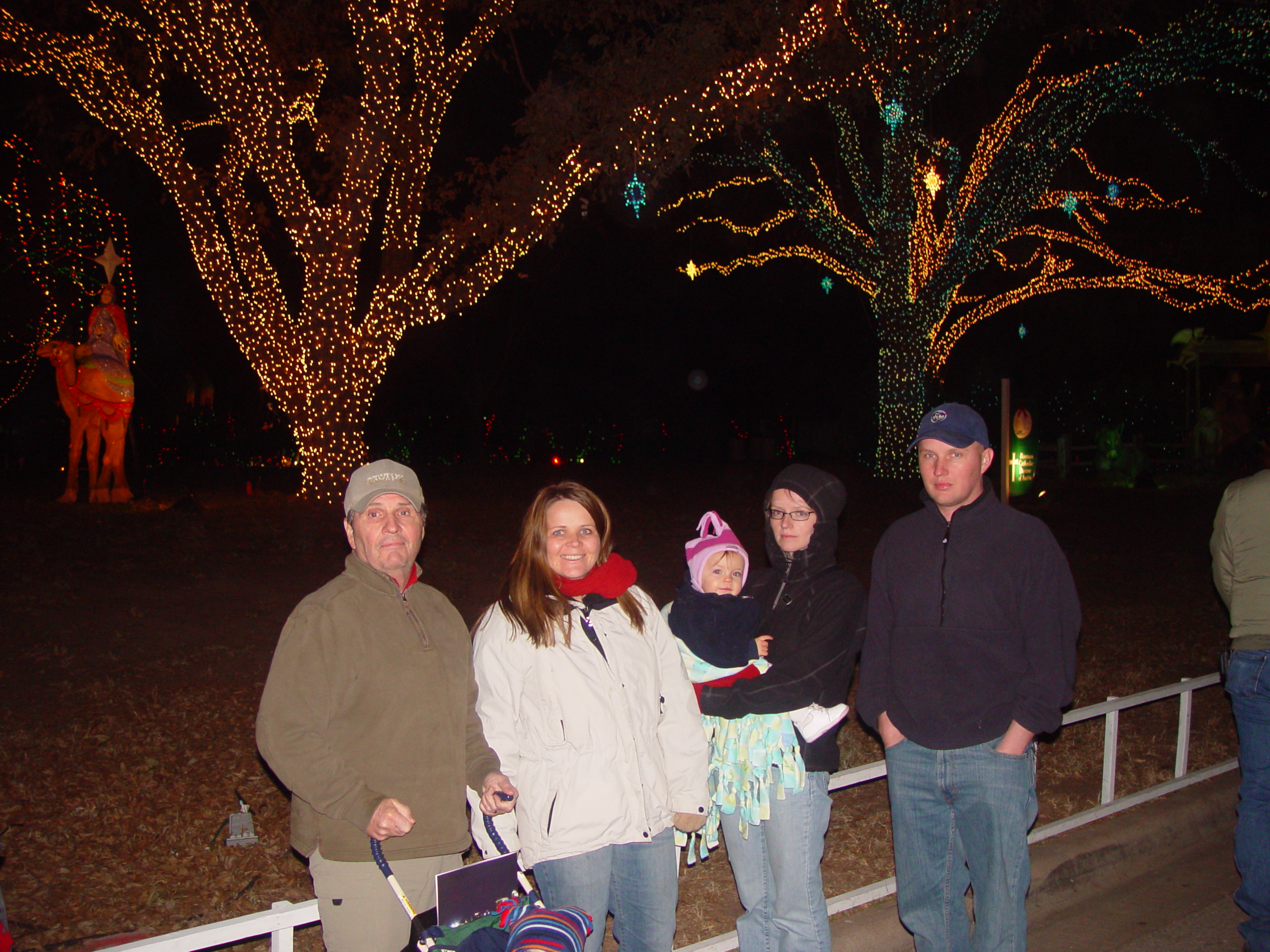Christmas 2005 - Austin Trail of Lights, Making Cotton Candy