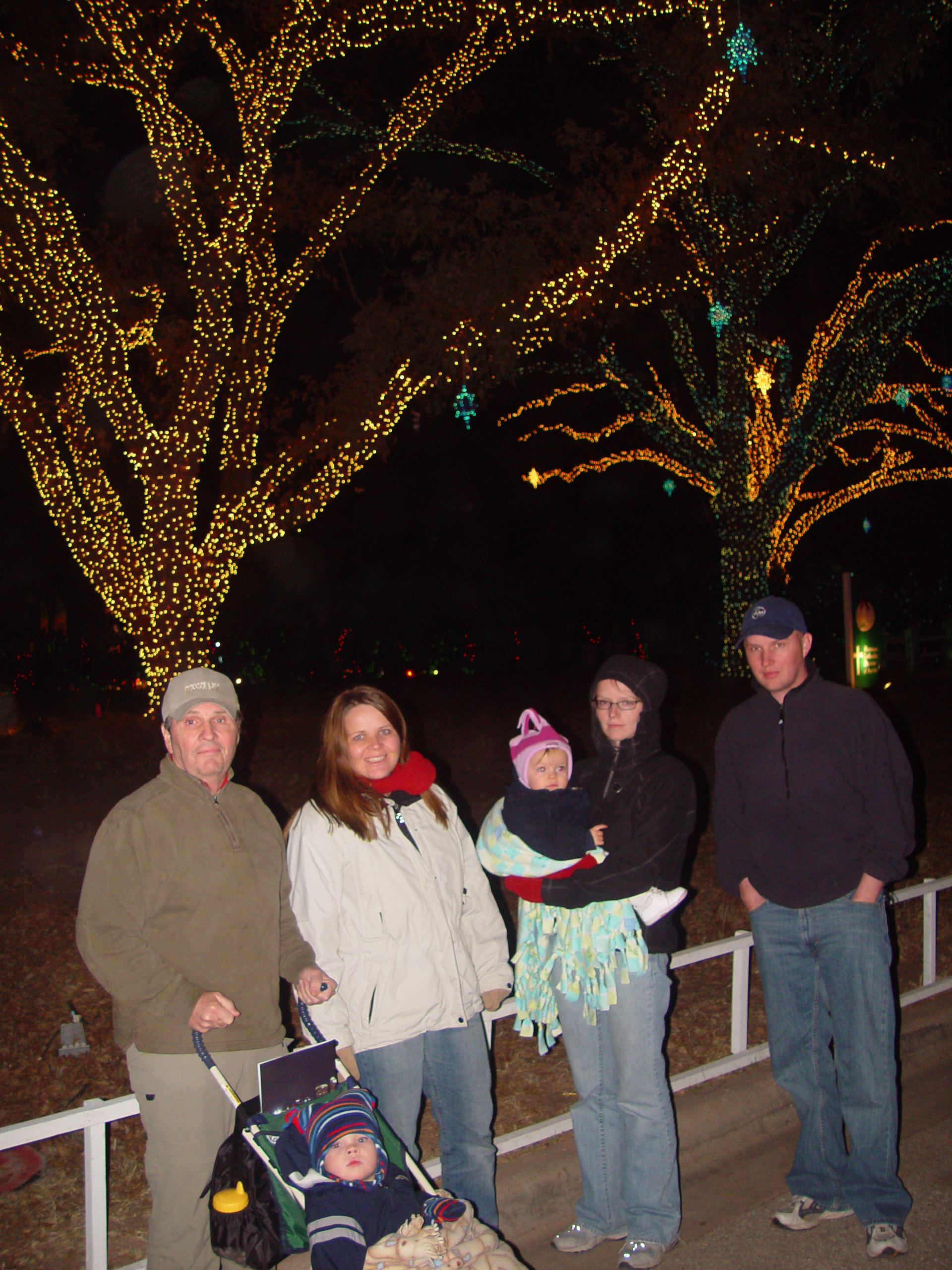 Christmas 2005 - Austin Trail of Lights, Making Cotton Candy