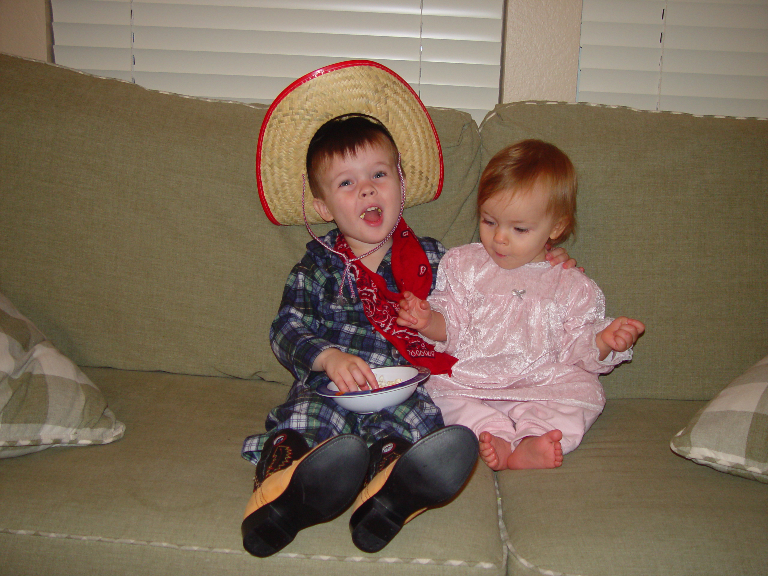 Zack & Ava - Bikeride, Cowboy, Elf, Playing in the Tub, Sunglasses & Scarf