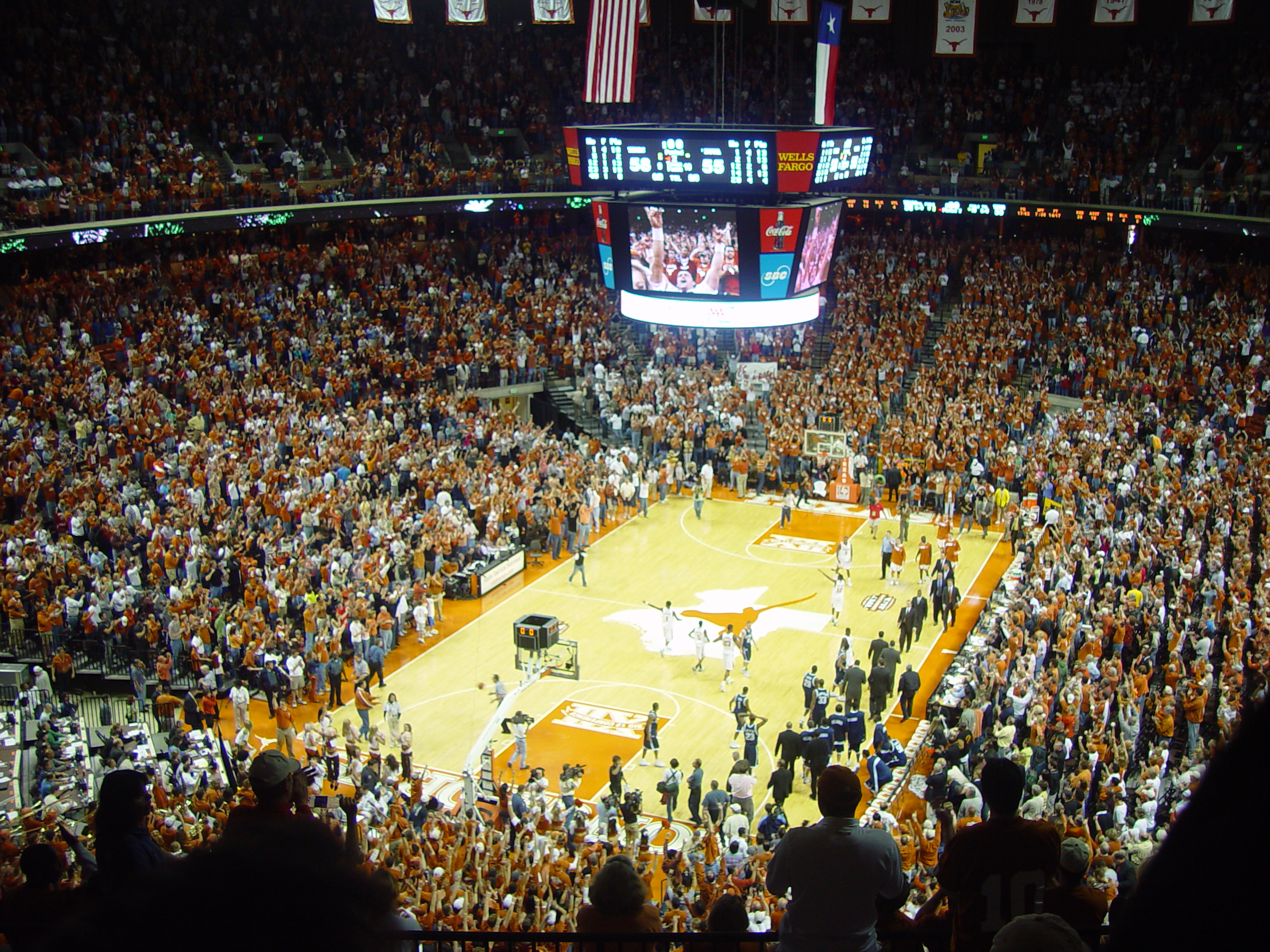 Longhorn Basketball - #9 Texas defeats #3 Villanova