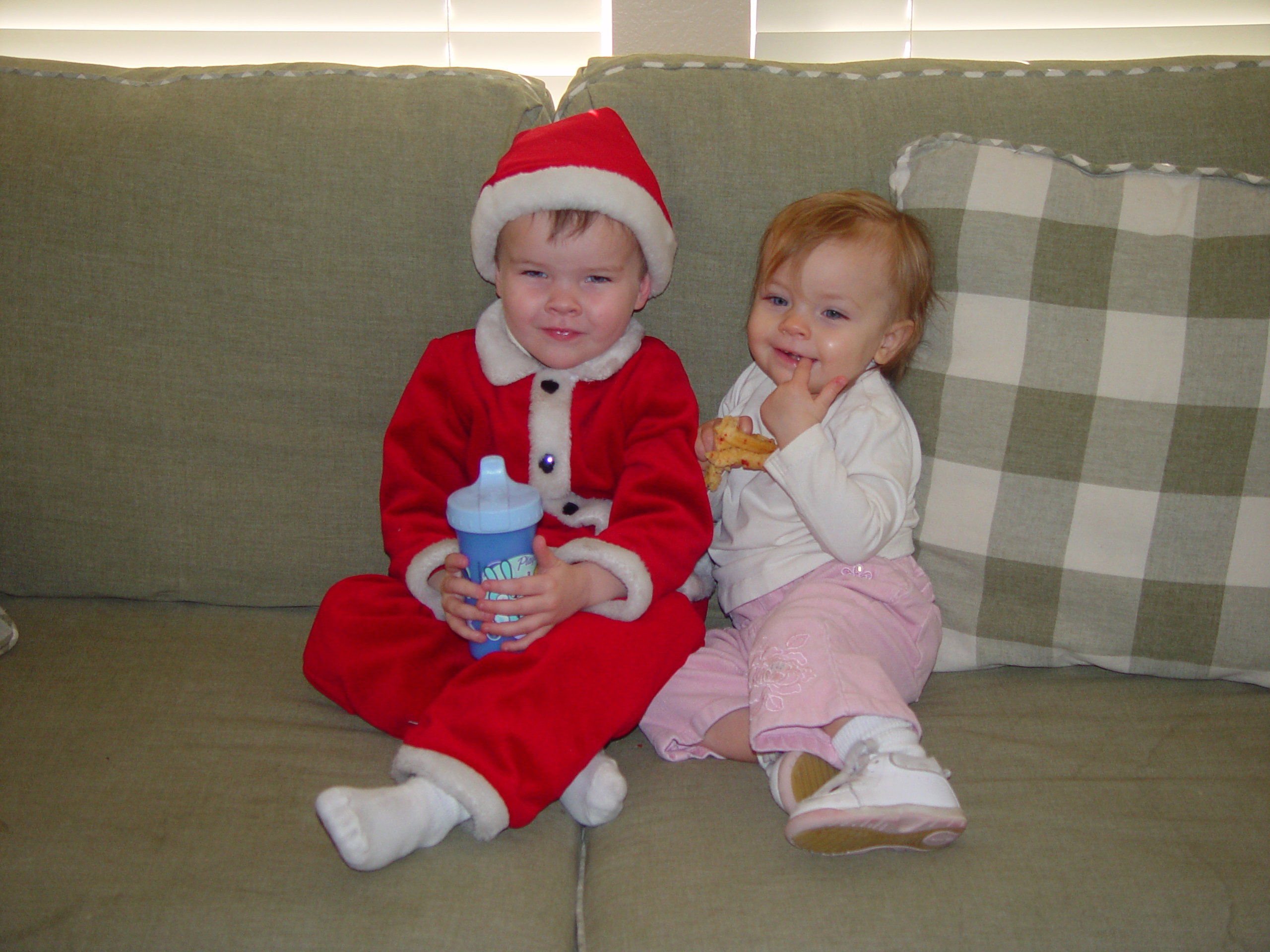 Zack & Ava - Bikeride, Cowboy, Elf, Playing in the Tub, Sunglasses & Scarf