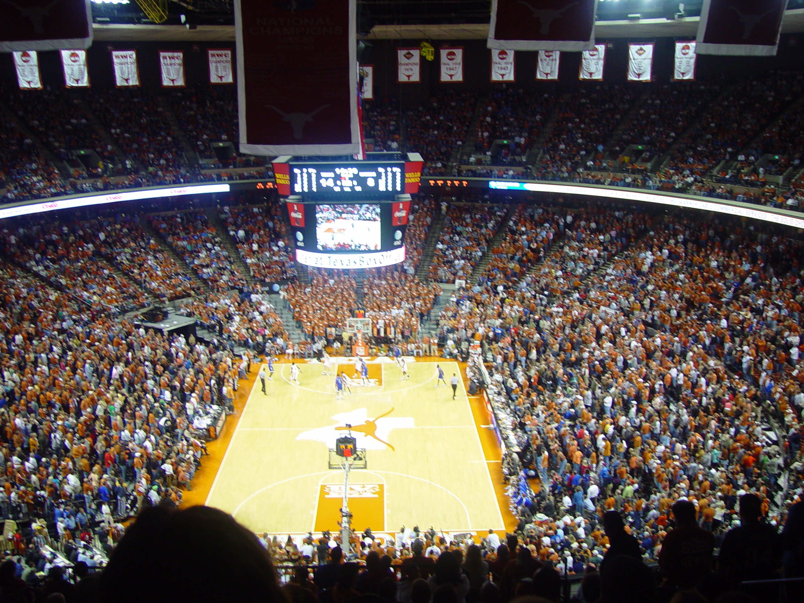 Austin Ice Bats, Longhorn Basketball - #7 Texas destroys #16 Kansas by 25
