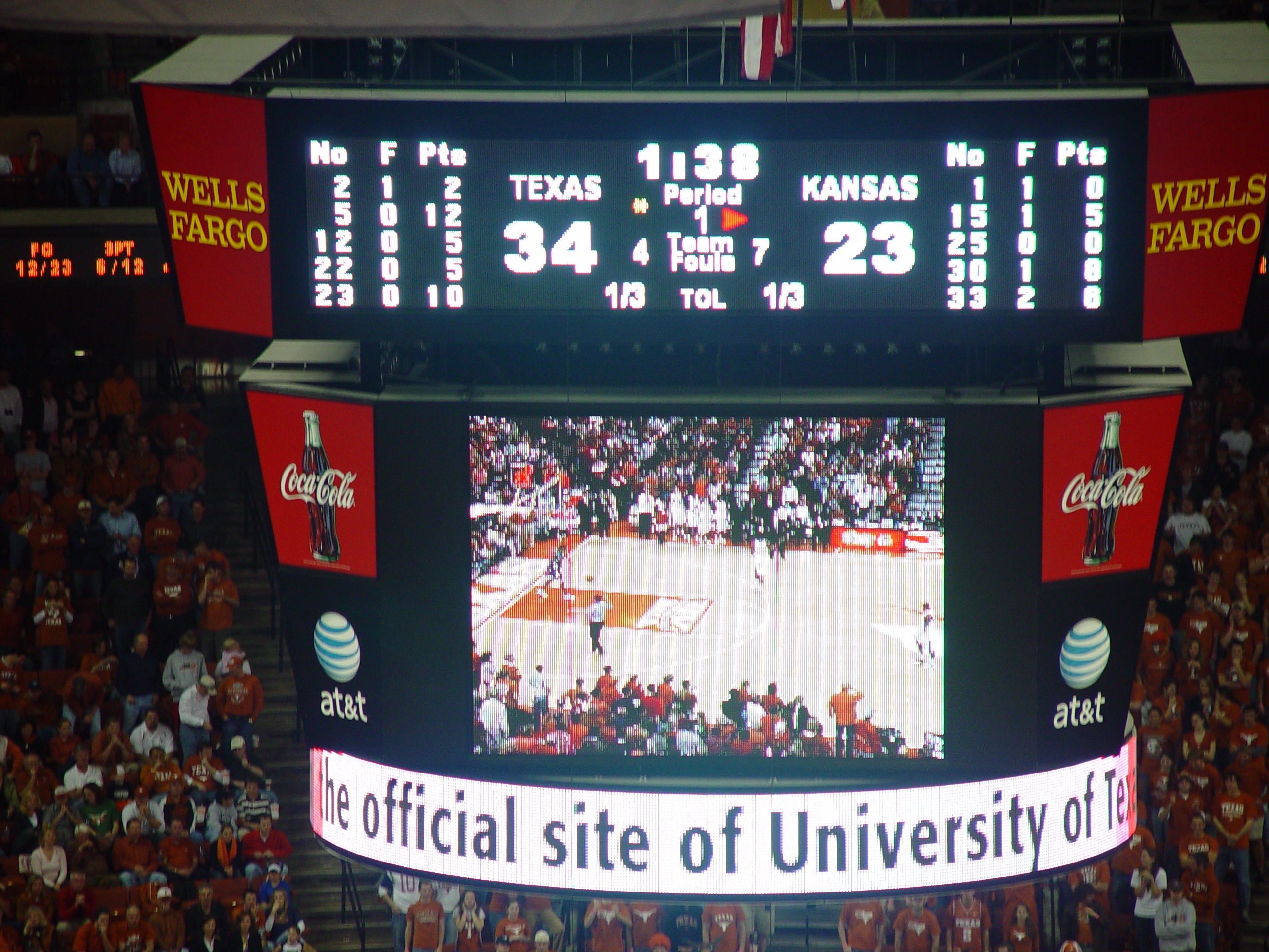 Austin Ice Bats, Longhorn Basketball - #7 Texas destroys #16 Kansas by 25