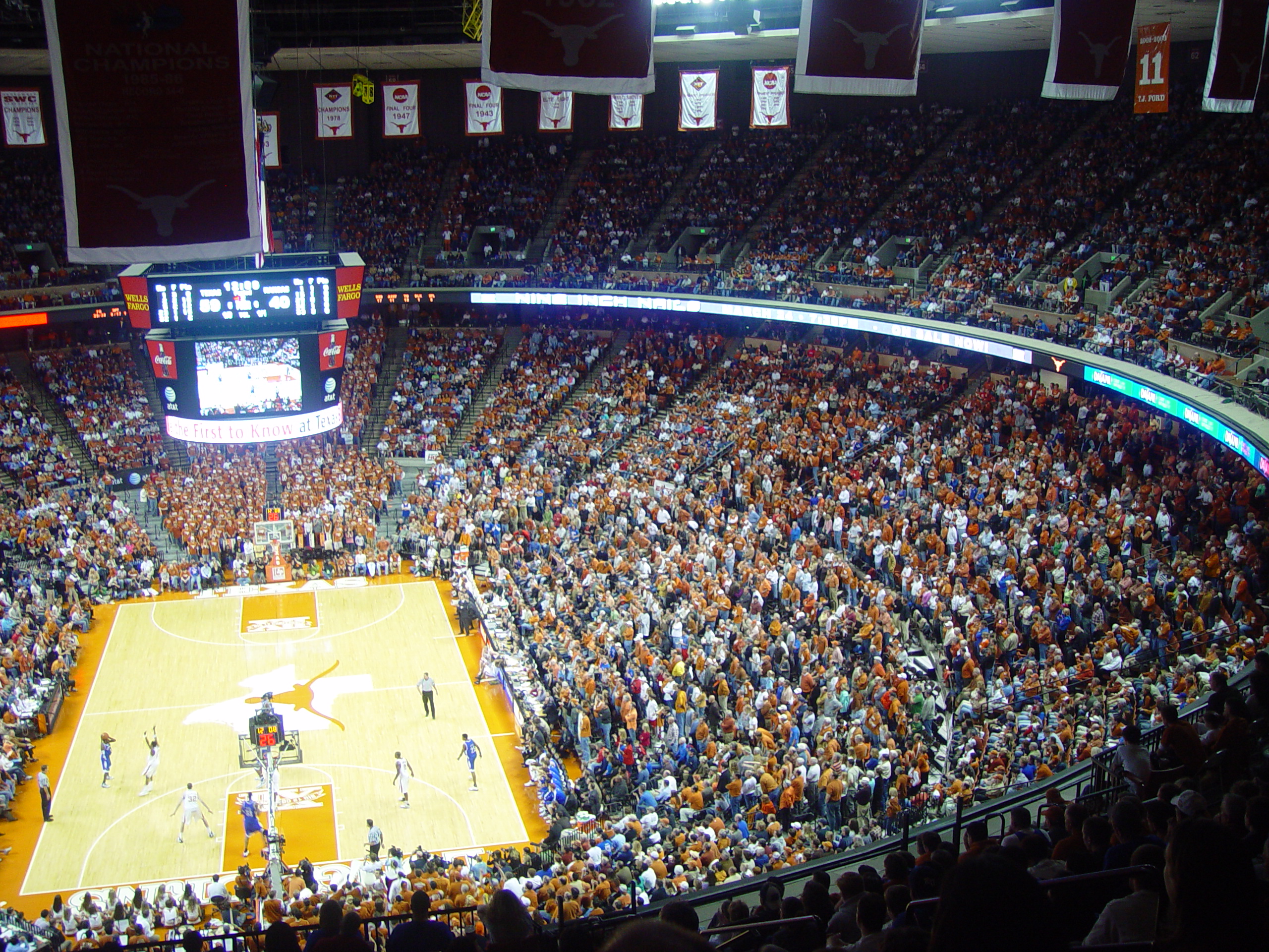 Austin Ice Bats, Longhorn Basketball - #7 Texas destroys #16 Kansas by 25