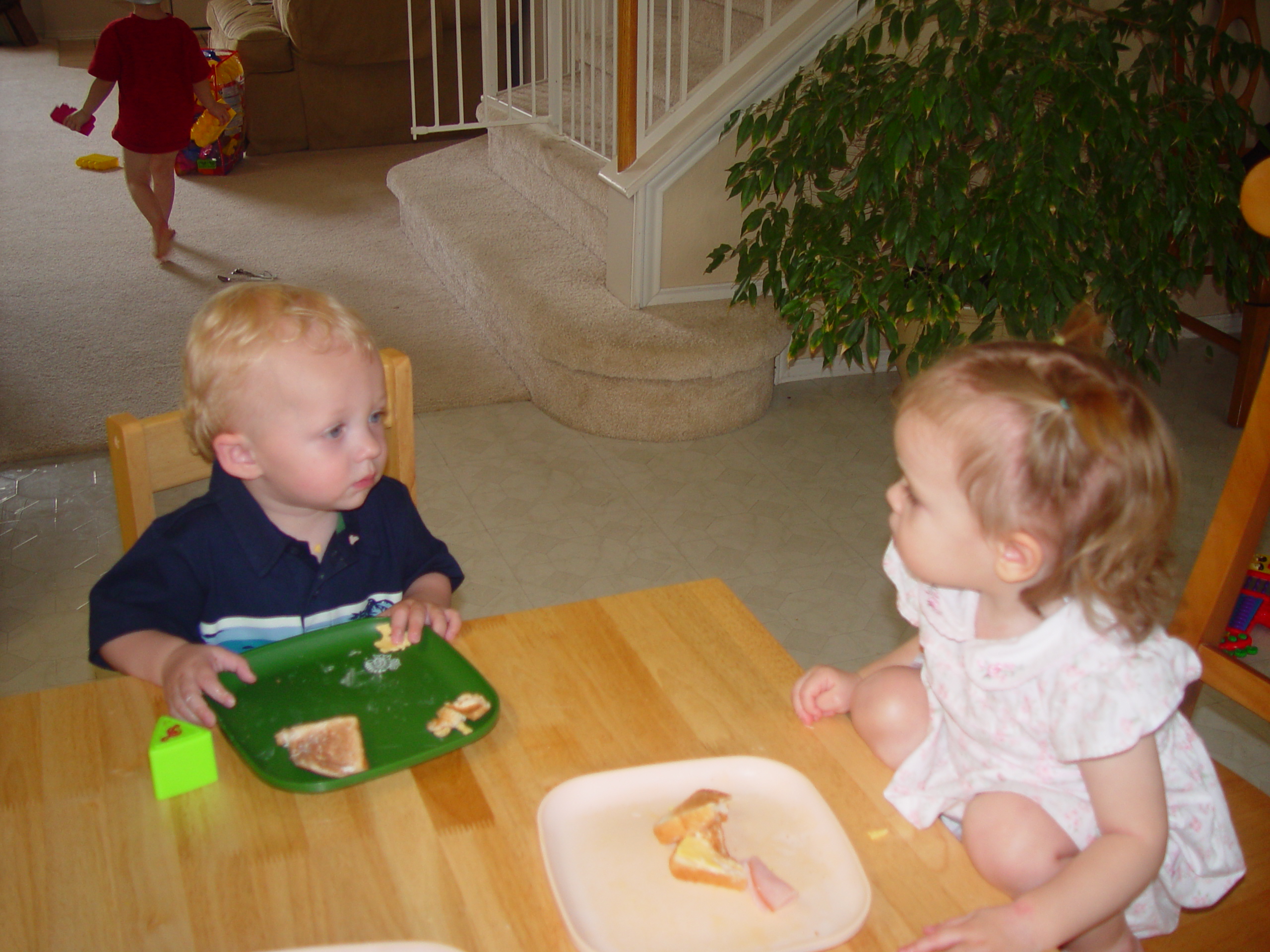 Zack & Ava - Bikeride, Cowboy, Elf, Playing in the Tub, Sunglasses & Scarf