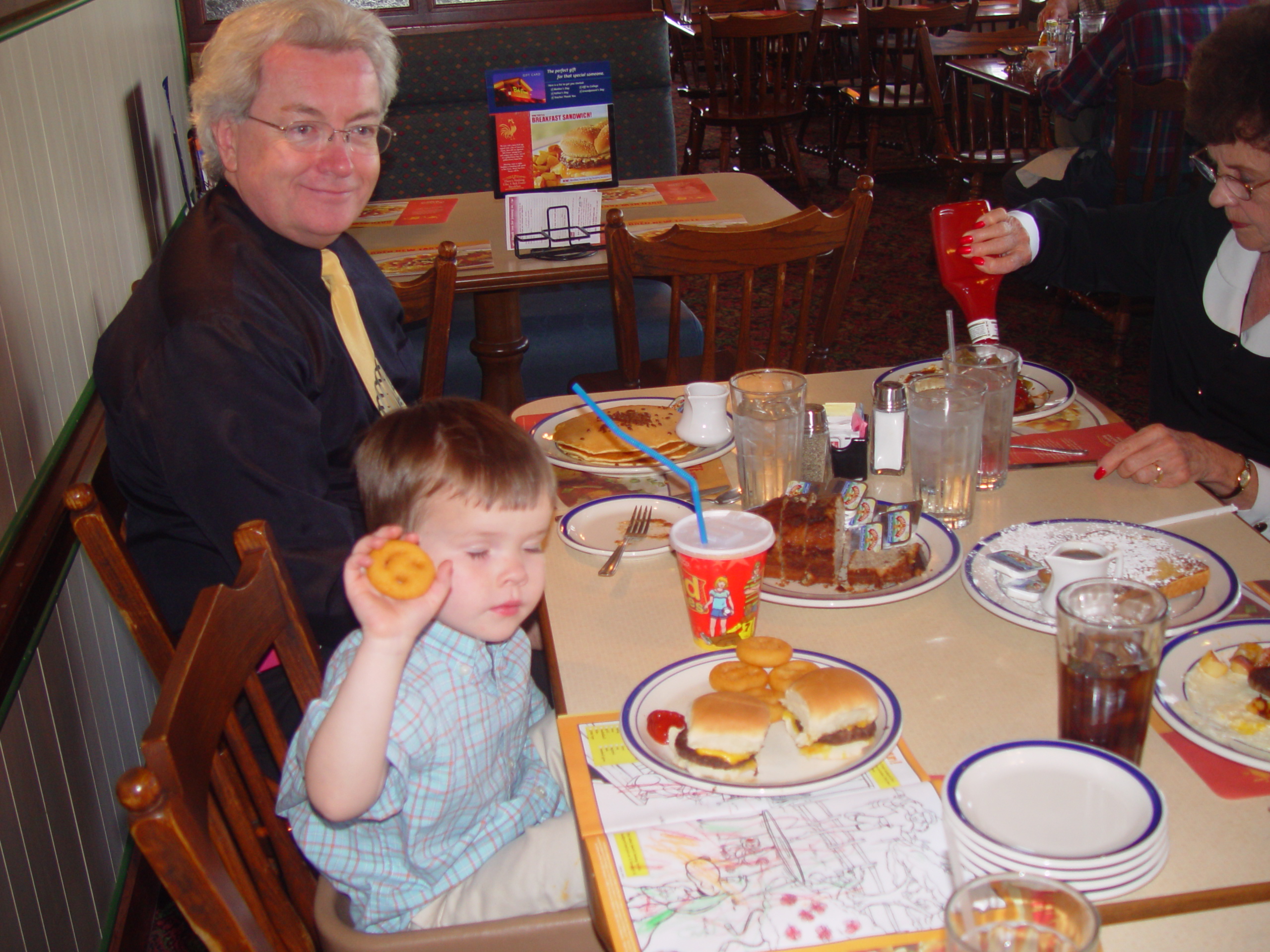 Indiana Trip - Indiana - Bloomington (Indiana University, Vanessa's Graduation, Bob Evans), Nashville (Sweet Potato Fries)