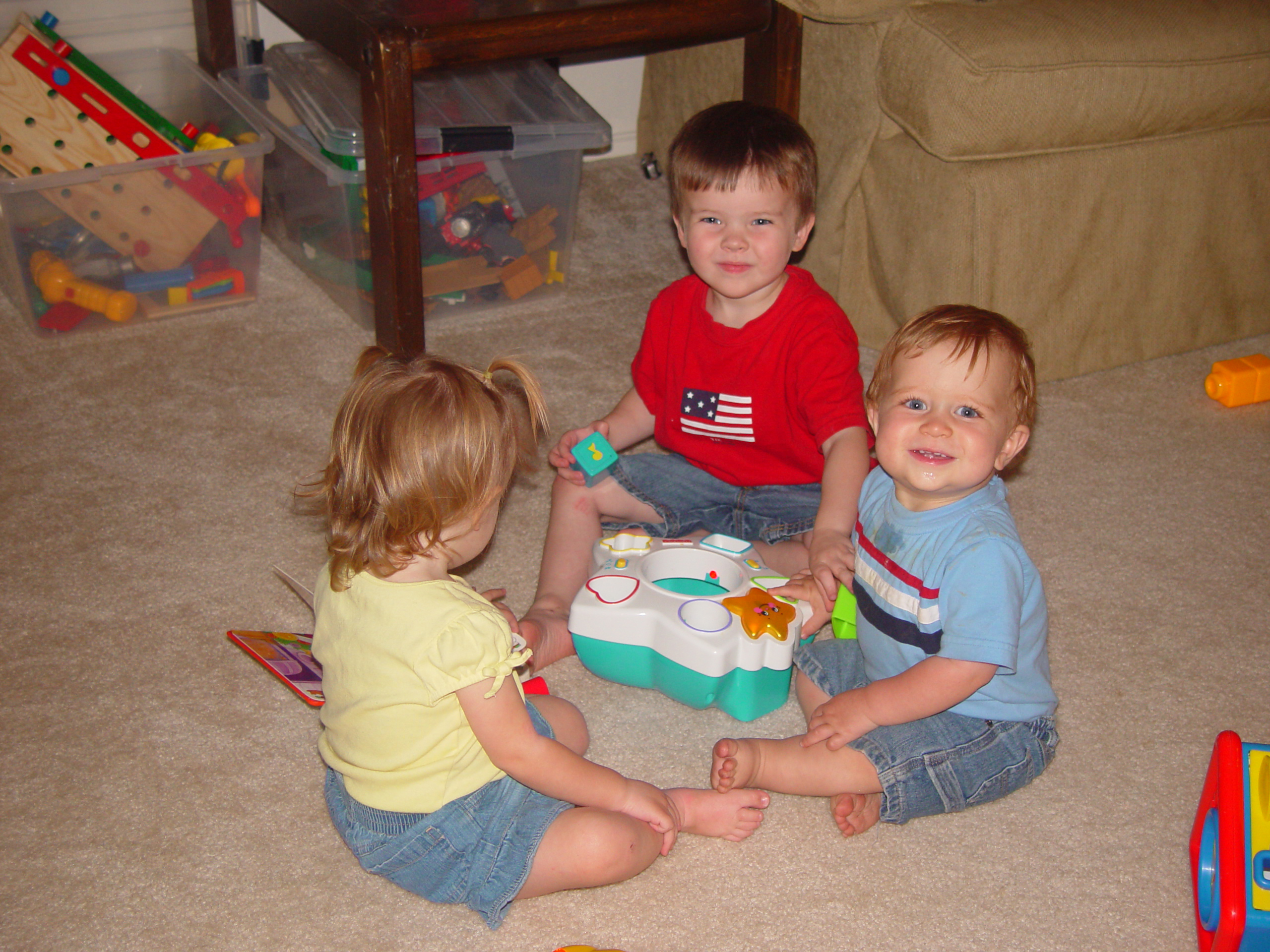 Amber Comes to Visit, A Playhouse!!