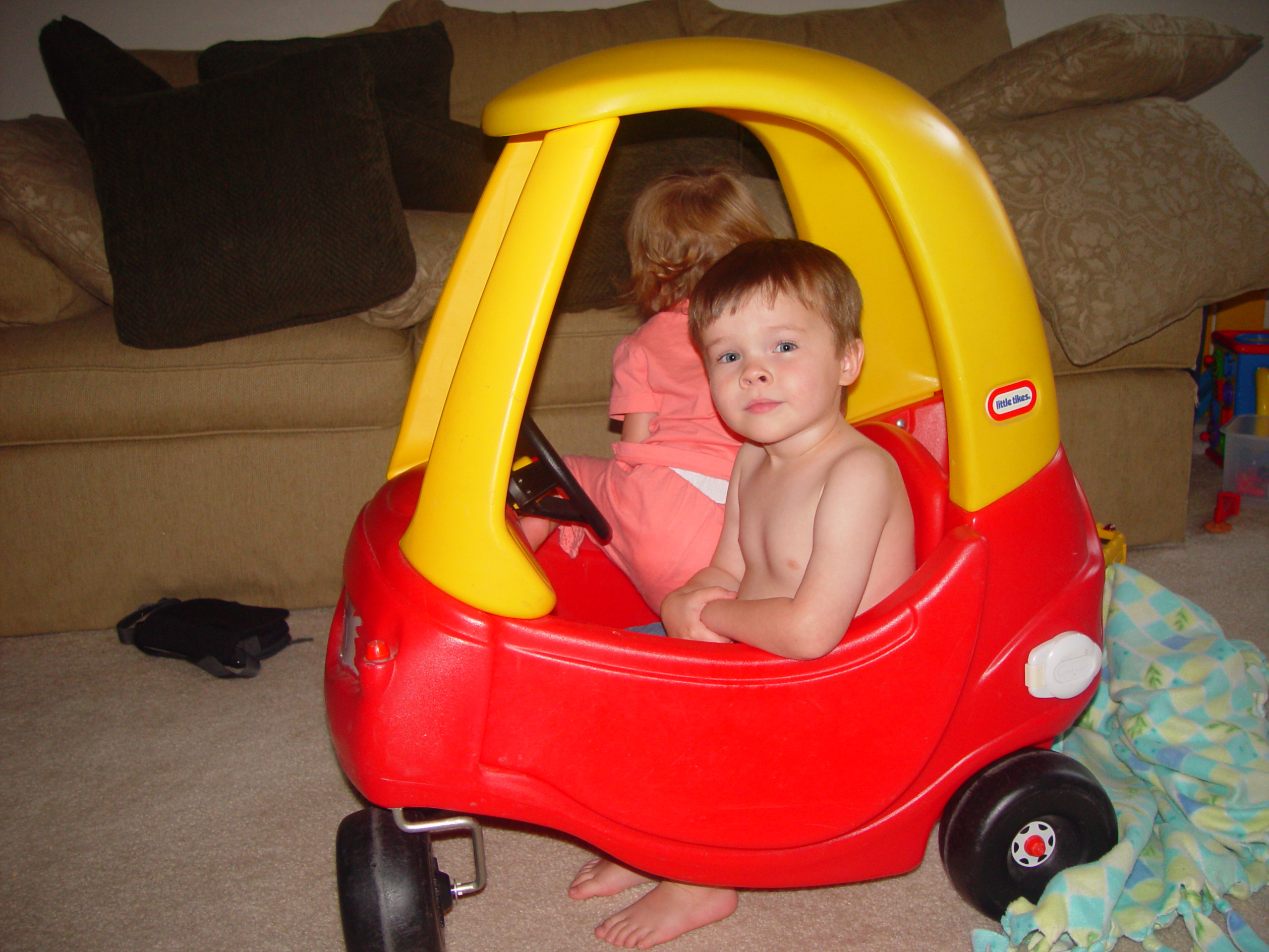 Zack & Ava - Bikeride, Cowboy, Elf, Playing in the Tub, Sunglasses & Scarf