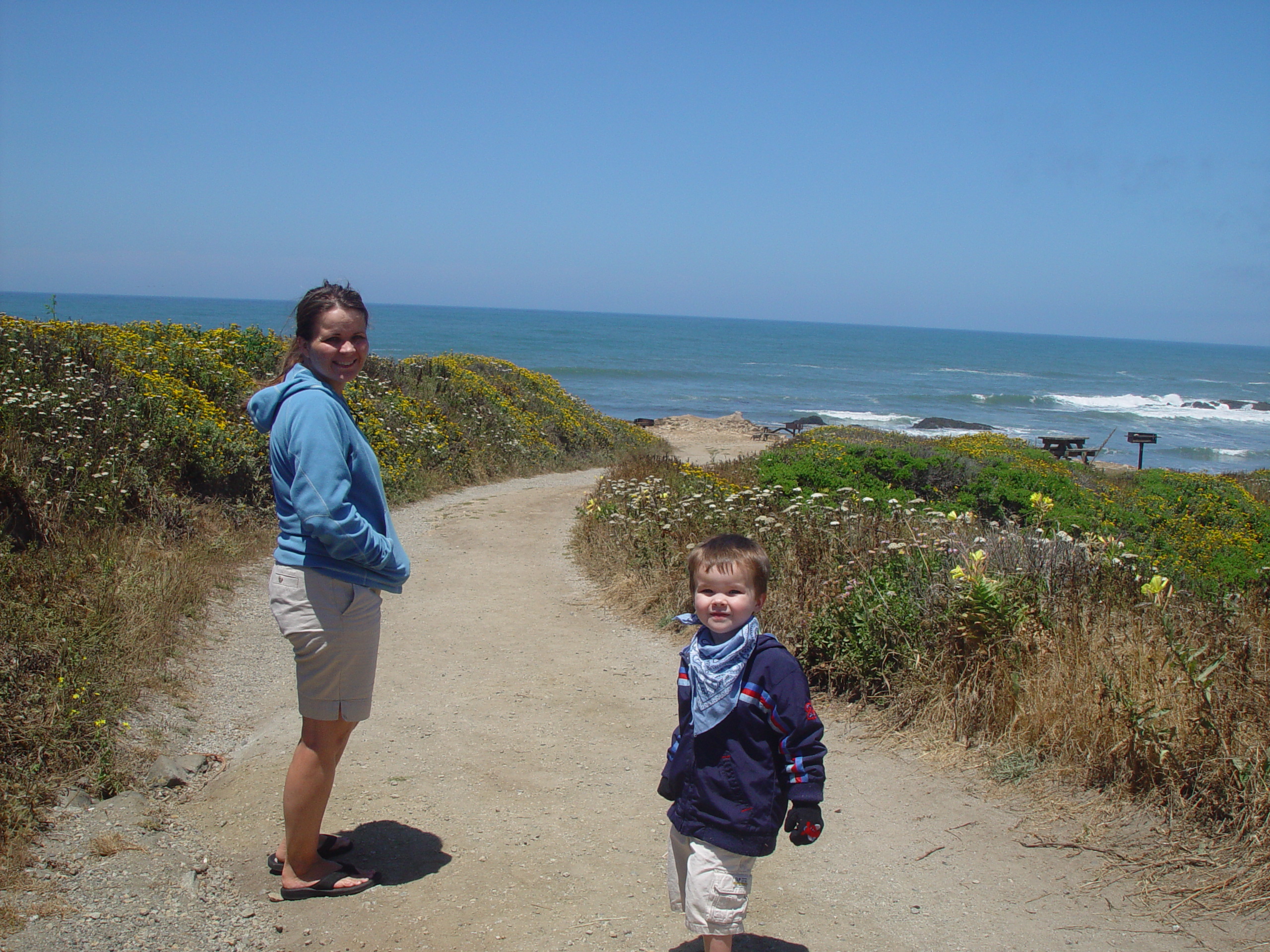 Visiting Grandma & Grandpa Palmer - Castro Valley, California (Half Moon Bay, Cyclops, BART, J.D.'s Blueberry Pancakes)