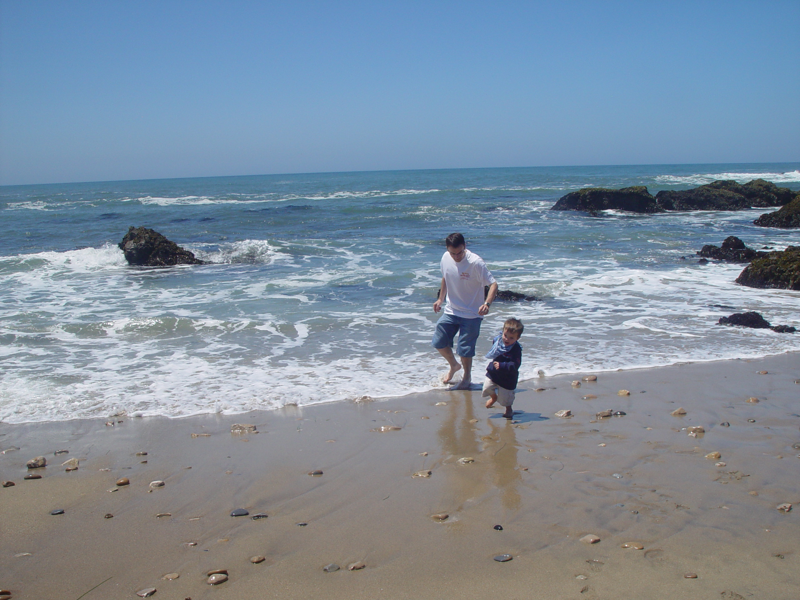 Visiting Grandma & Grandpa Palmer - Castro Valley, California (Half Moon Bay, Cyclops, BART, J.D.'s Blueberry Pancakes)