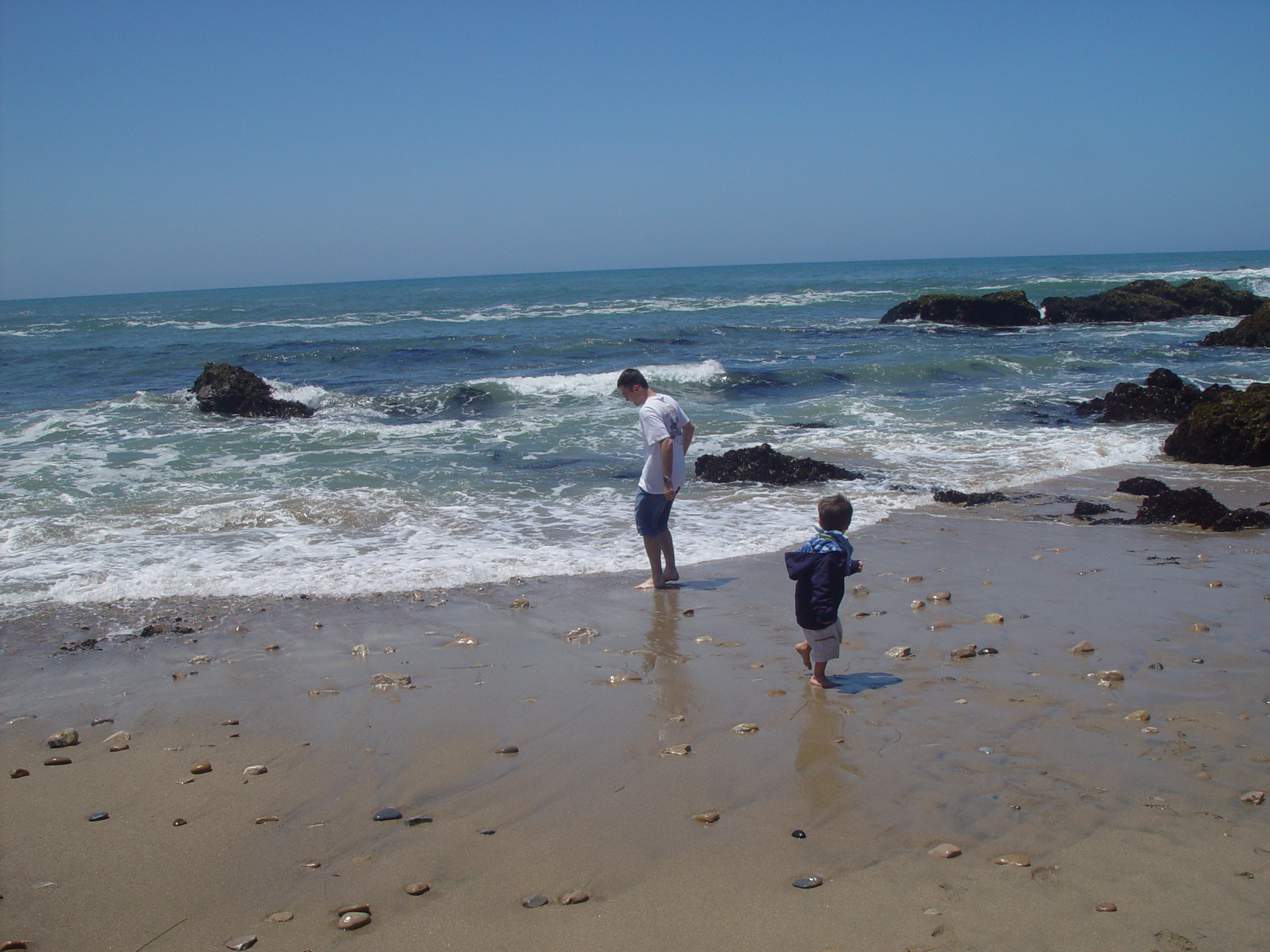 Visiting Grandma & Grandpa Palmer - Castro Valley, California (Half Moon Bay, Cyclops, BART, J.D.'s Blueberry Pancakes)