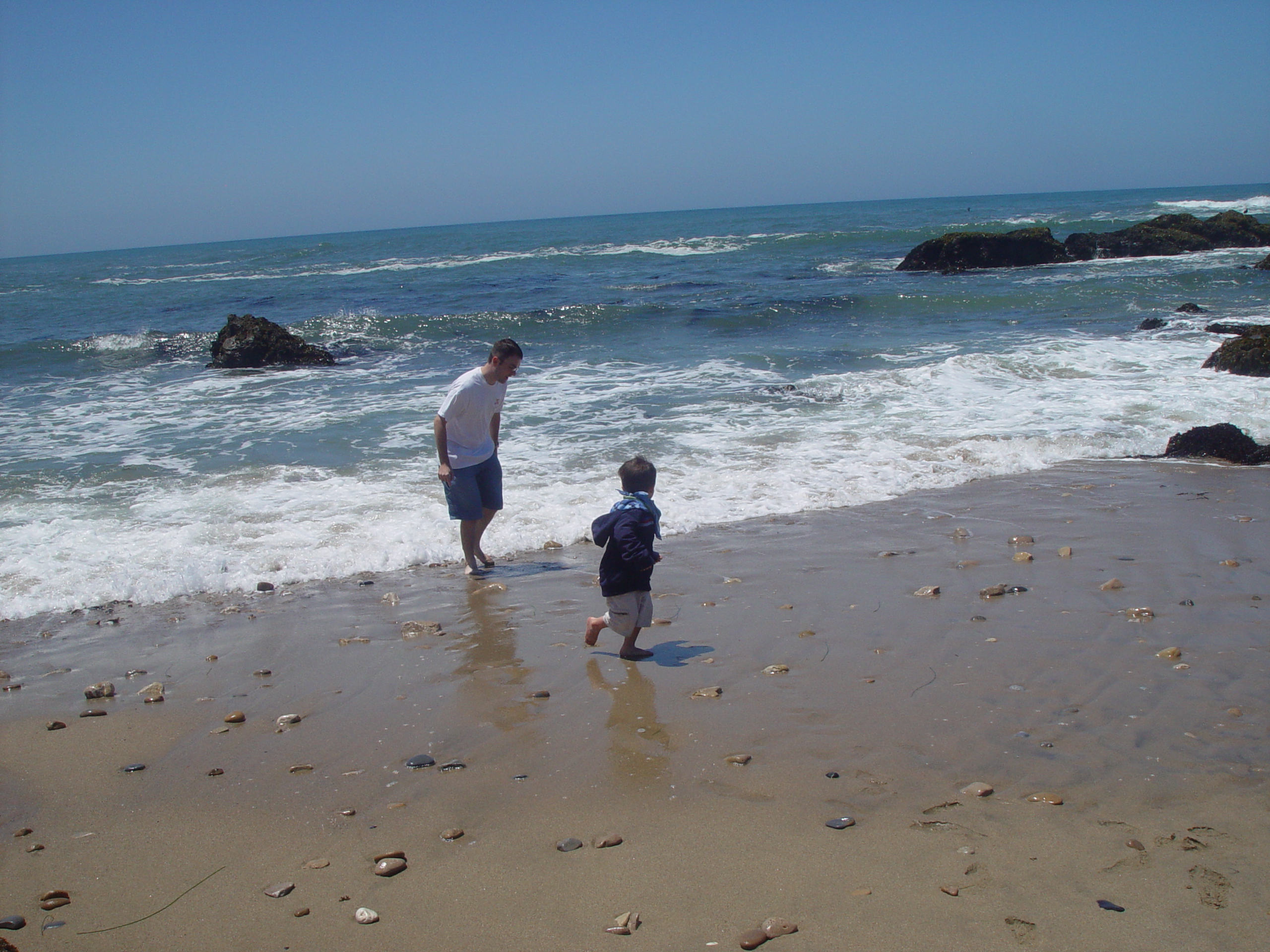 Visiting Grandma & Grandpa Palmer - Castro Valley, California (Half Moon Bay, Cyclops, BART, J.D.'s Blueberry Pancakes)