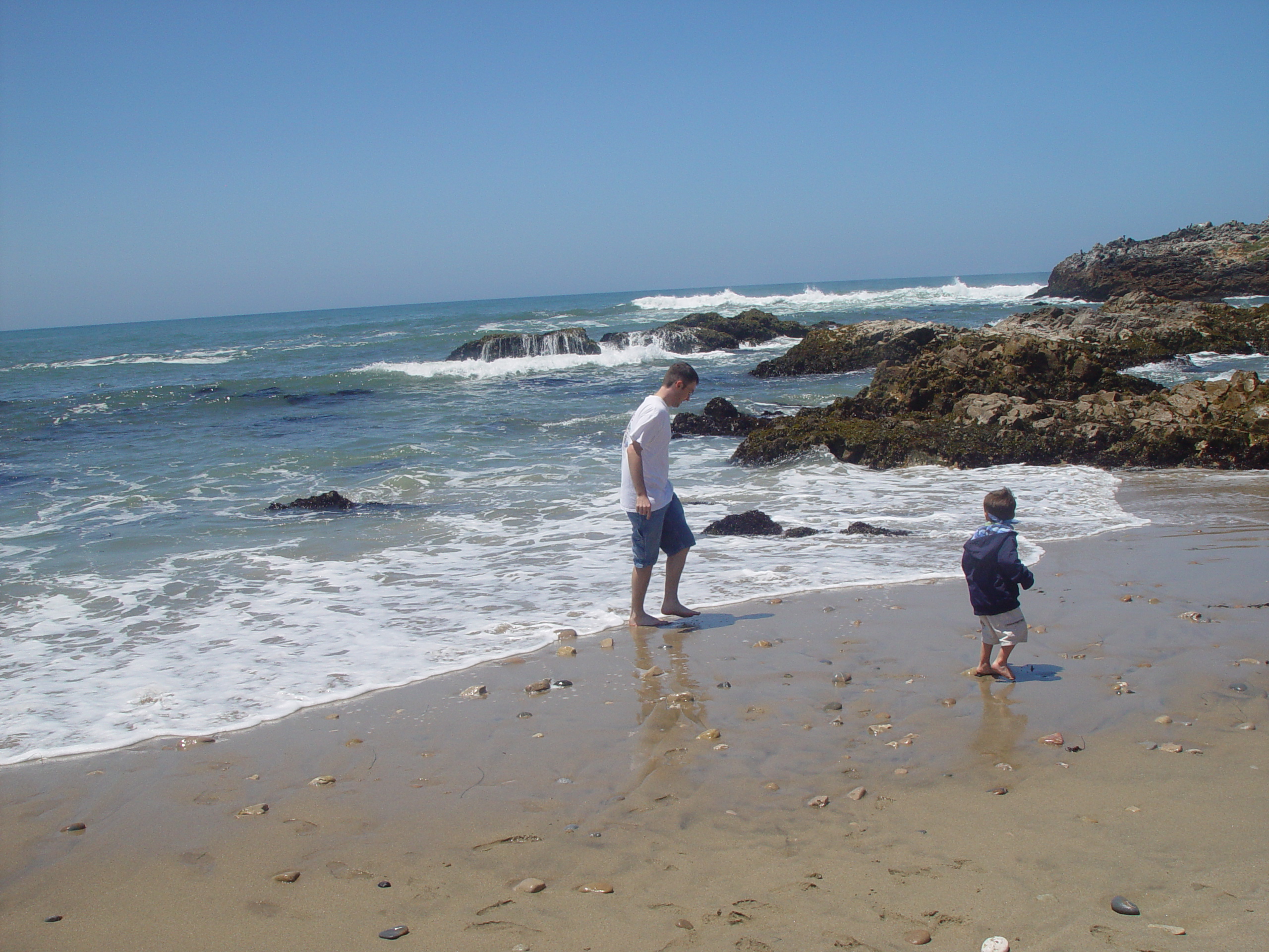 Visiting Grandma & Grandpa Palmer - Castro Valley, California (Half Moon Bay, Cyclops, BART, J.D.'s Blueberry Pancakes)