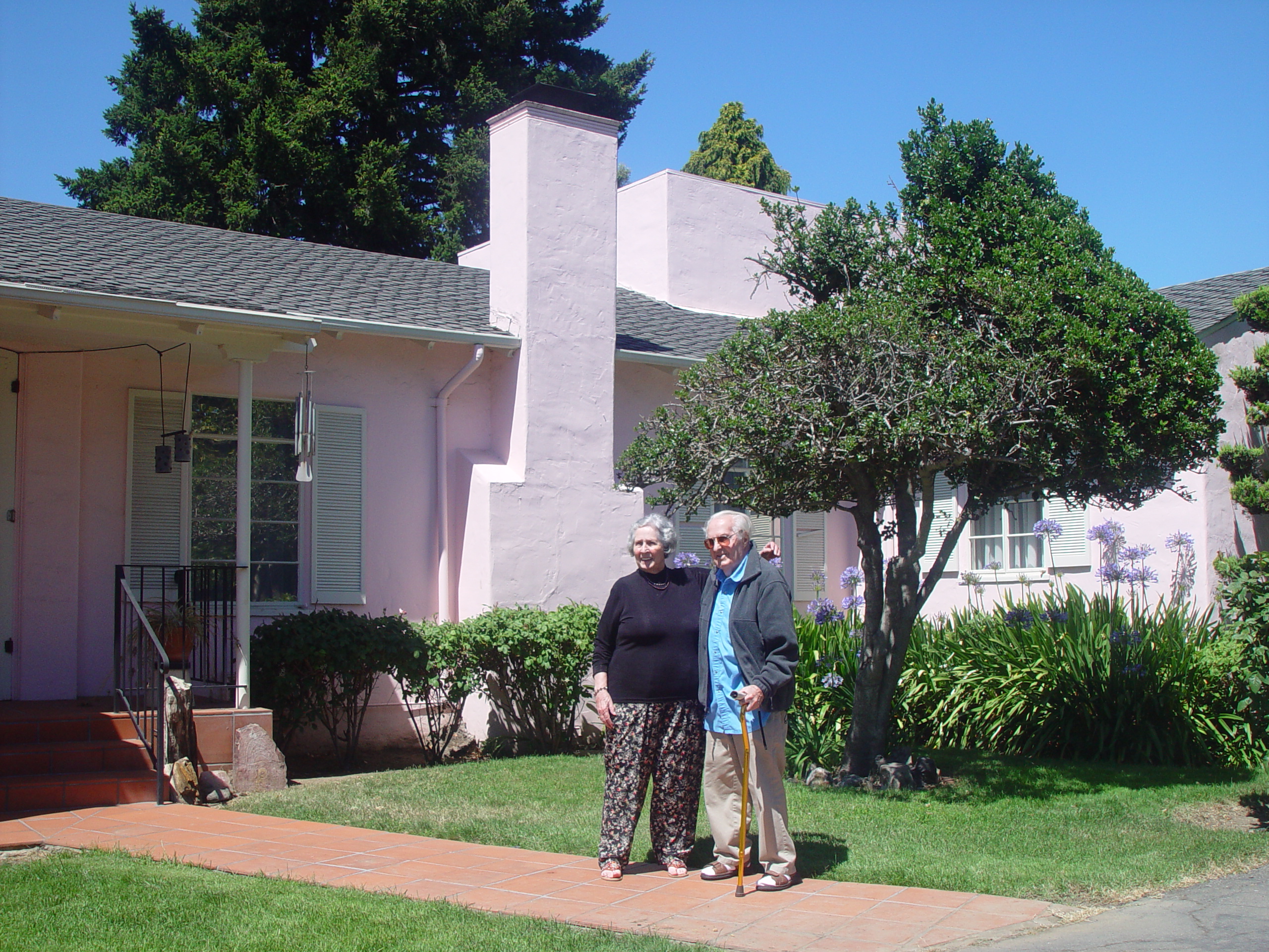 Visiting Grandma & Grandpa Palmer - Castro Valley, California (Half Moon Bay, Cyclops, BART, J.D.'s Blueberry Pancakes)