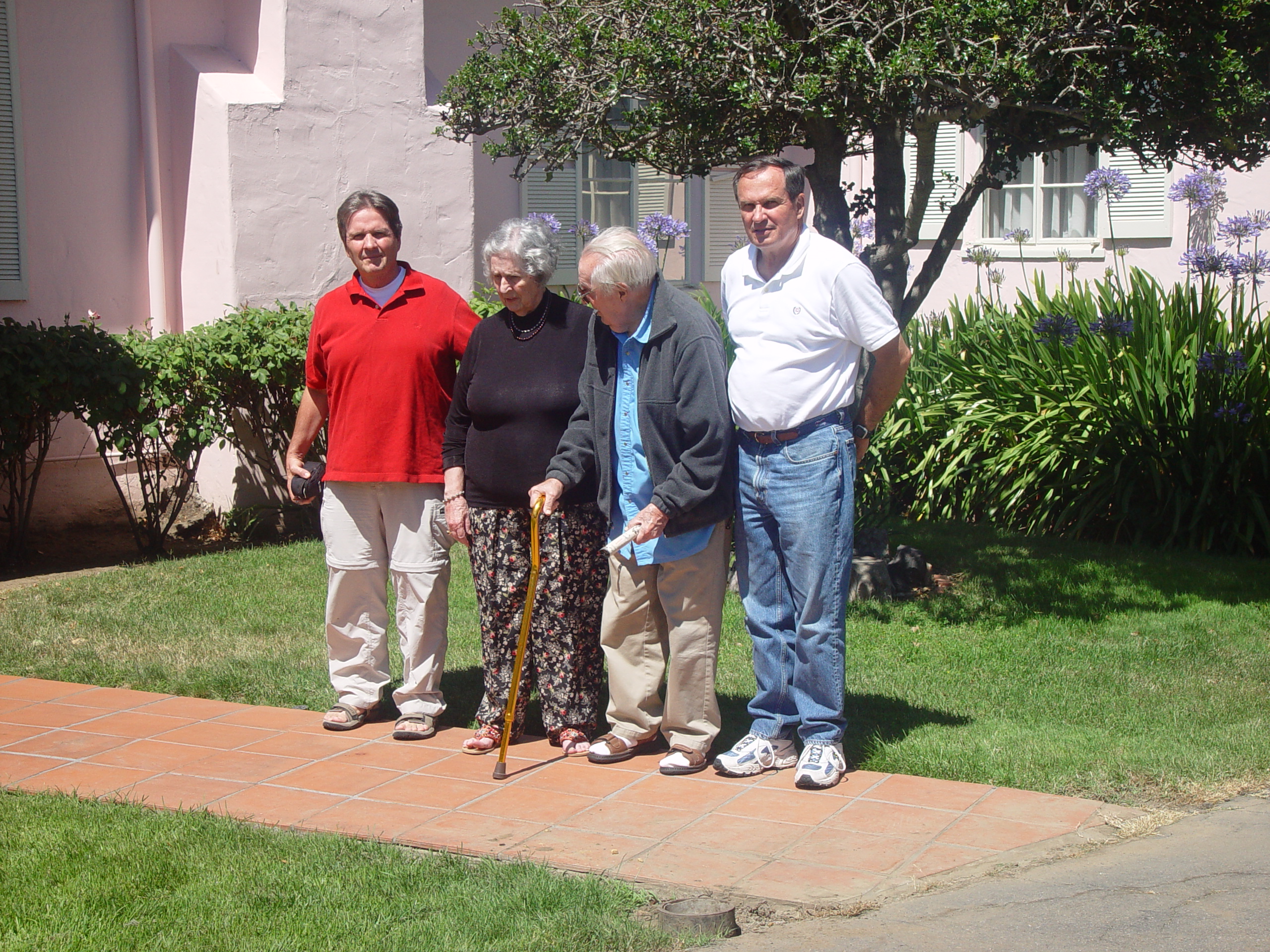 Visiting Grandma & Grandpa Palmer - Castro Valley, California (Half Moon Bay, Cyclops, BART, J.D.'s Blueberry Pancakes)