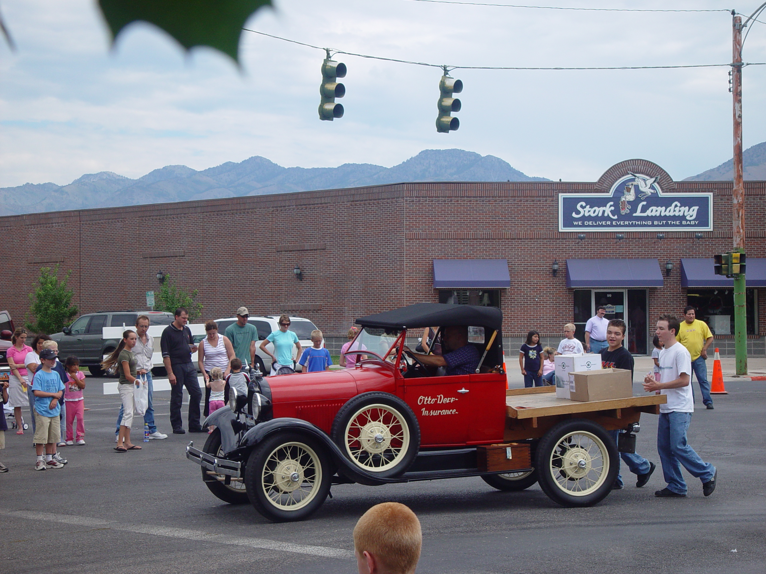 Pioneer Day Parade (Logan, Utah), Ballam Party (Mentos / Diet Coke Experiment), Fireworks, Grandpa Israelsen